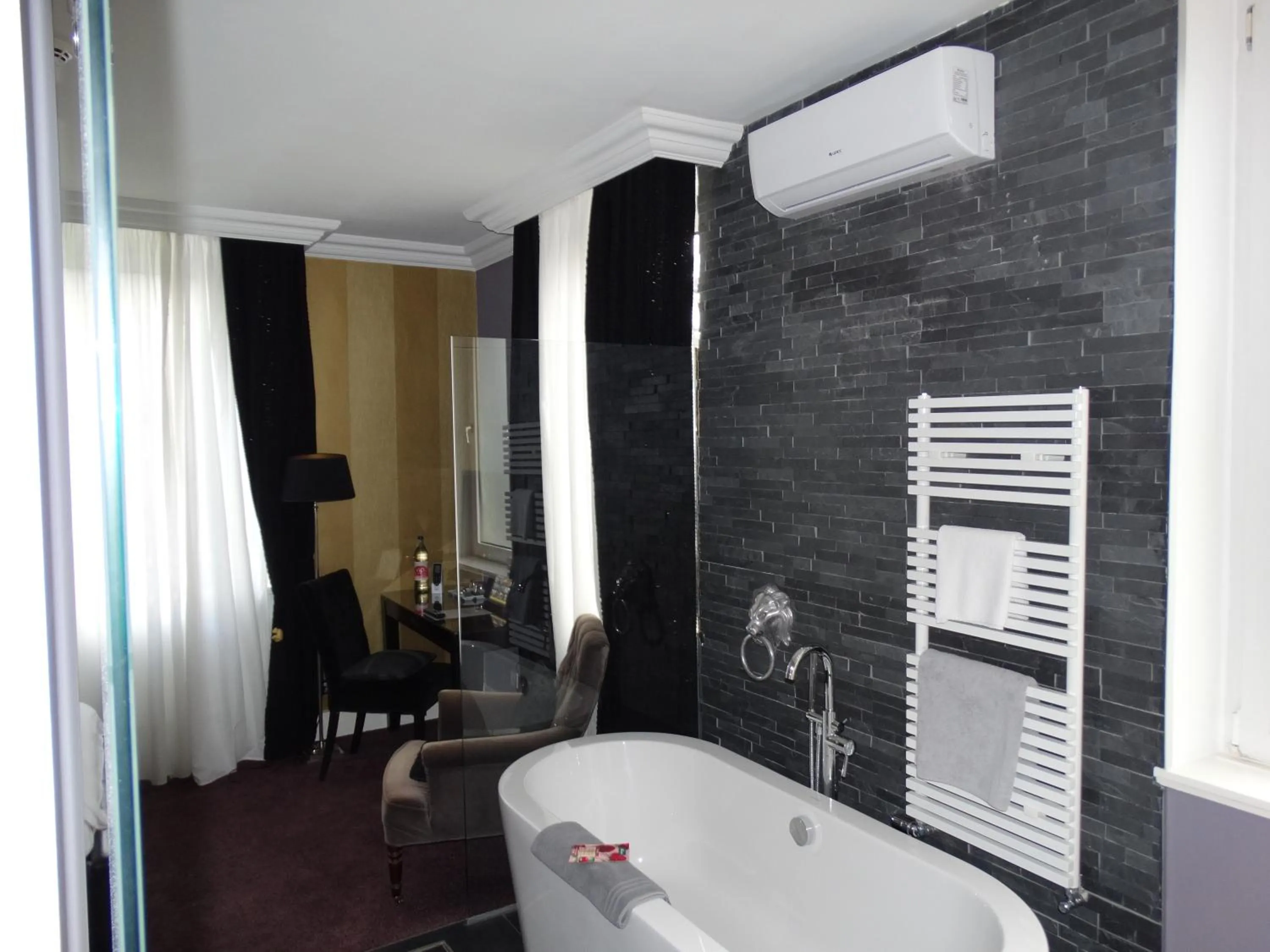 Bathroom in Boutique-Hotel GEORGES