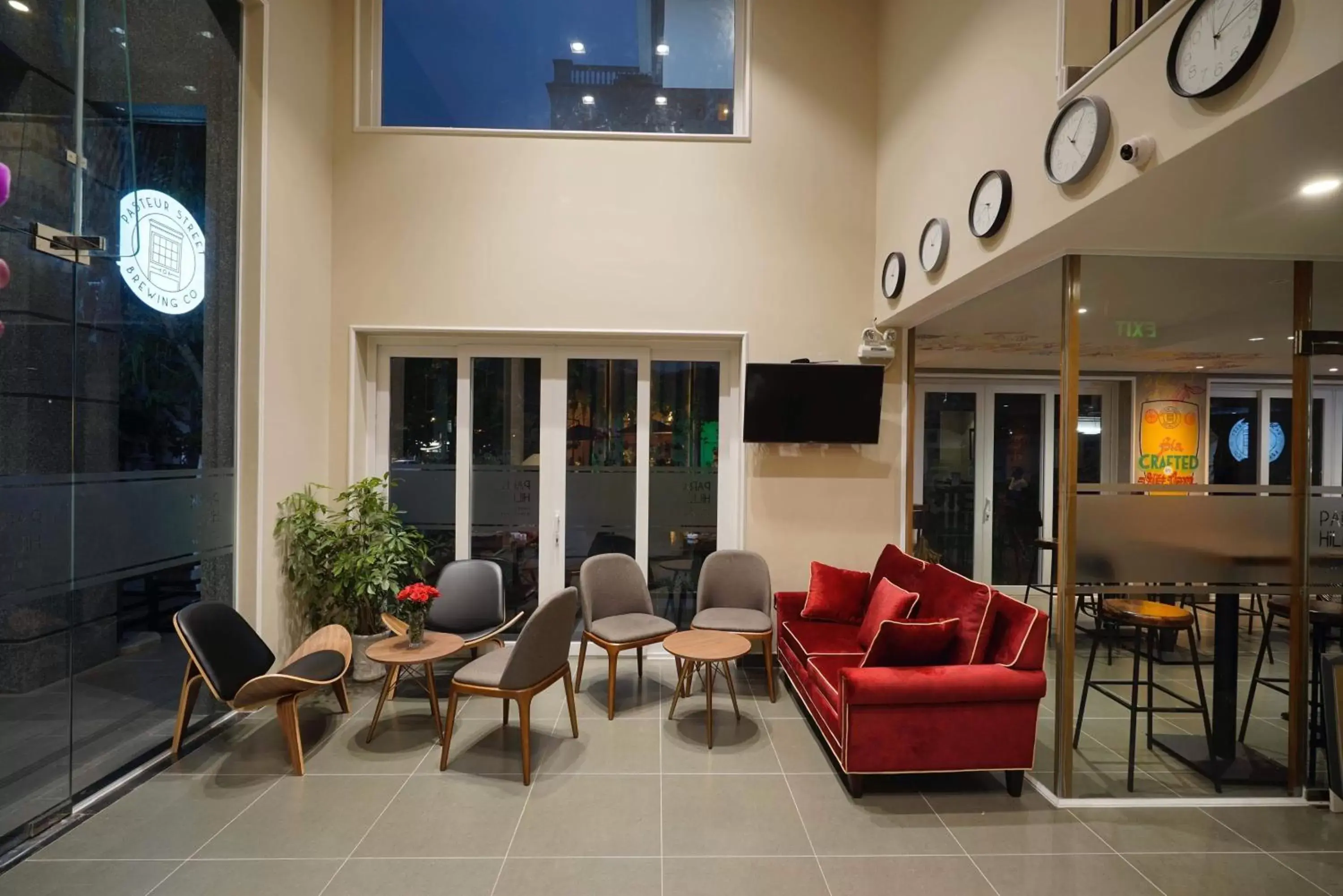 Lobby or reception in Park Hill Hotel - Phu My Hung Lobby or reception in Park Hill Hotel - Phu My Hung