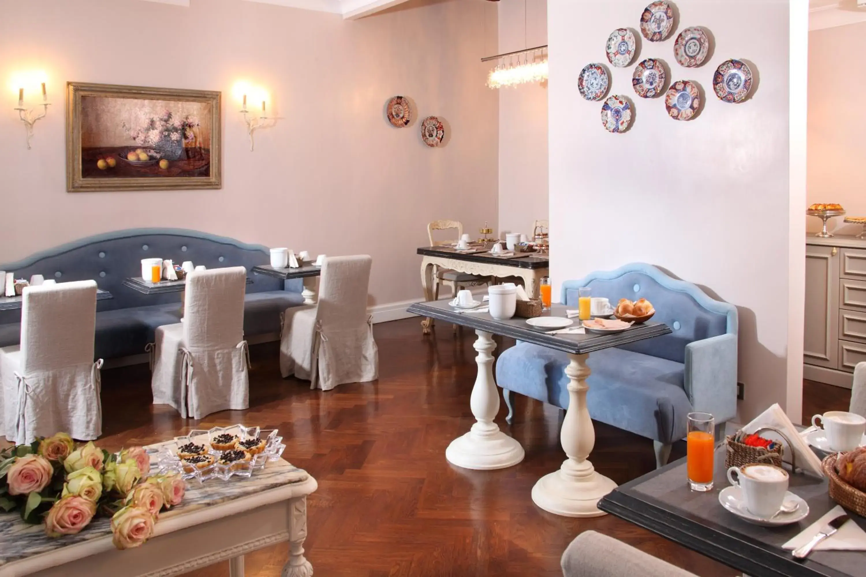 Restaurant/Places to Eat in Vivaldi Luxury Rooms