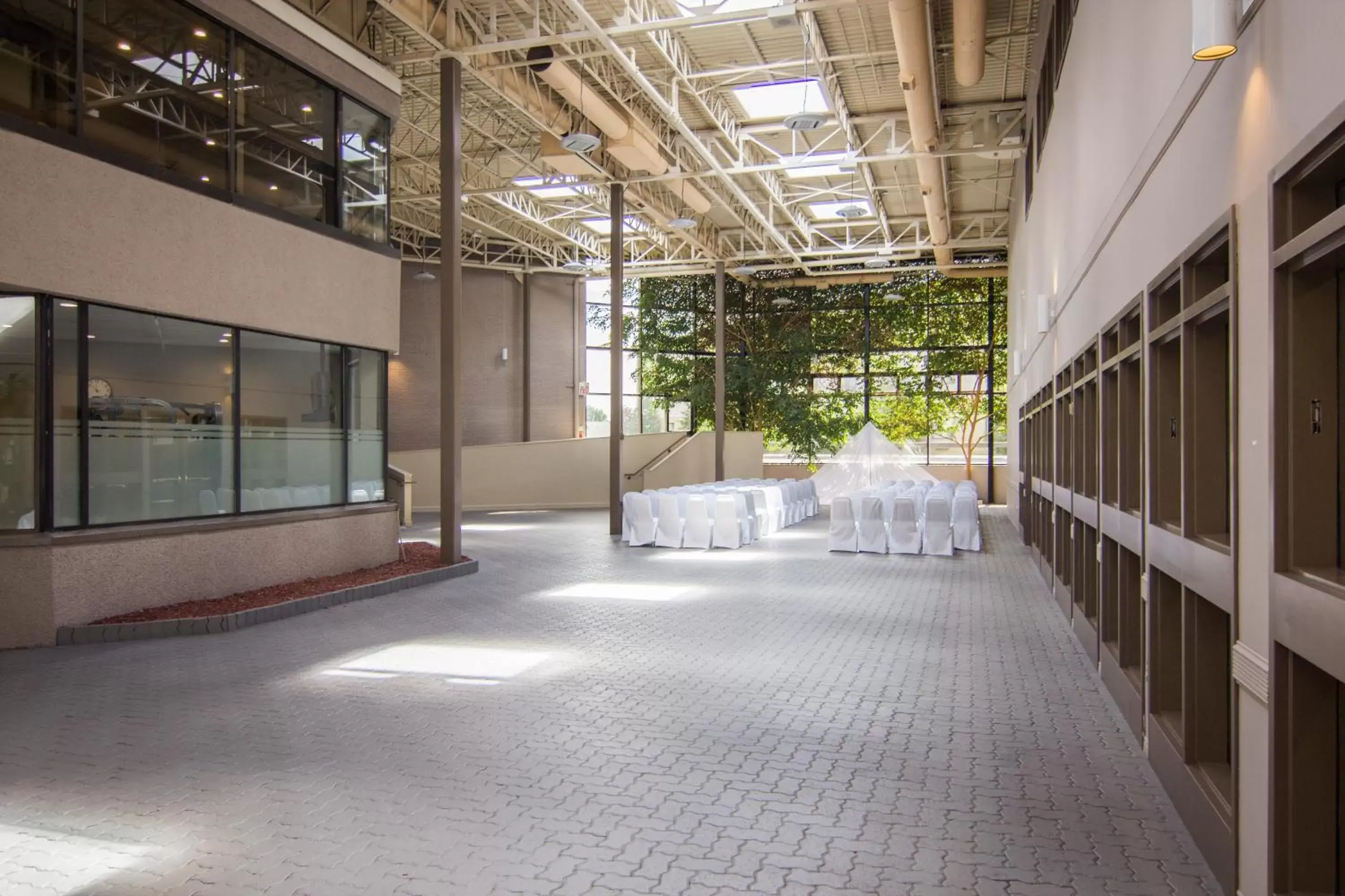 Meeting/conference room, Banquet Facilities in Holiday Inn Sudbury, an IHG Hotel