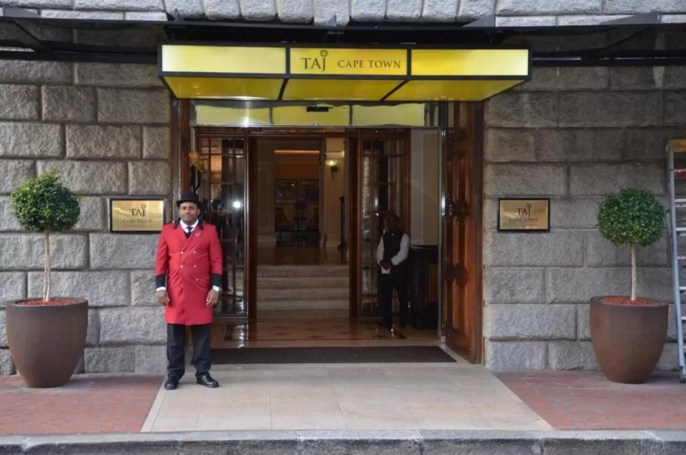 Facade/entrance in Taj Executive Suites, Private Residence