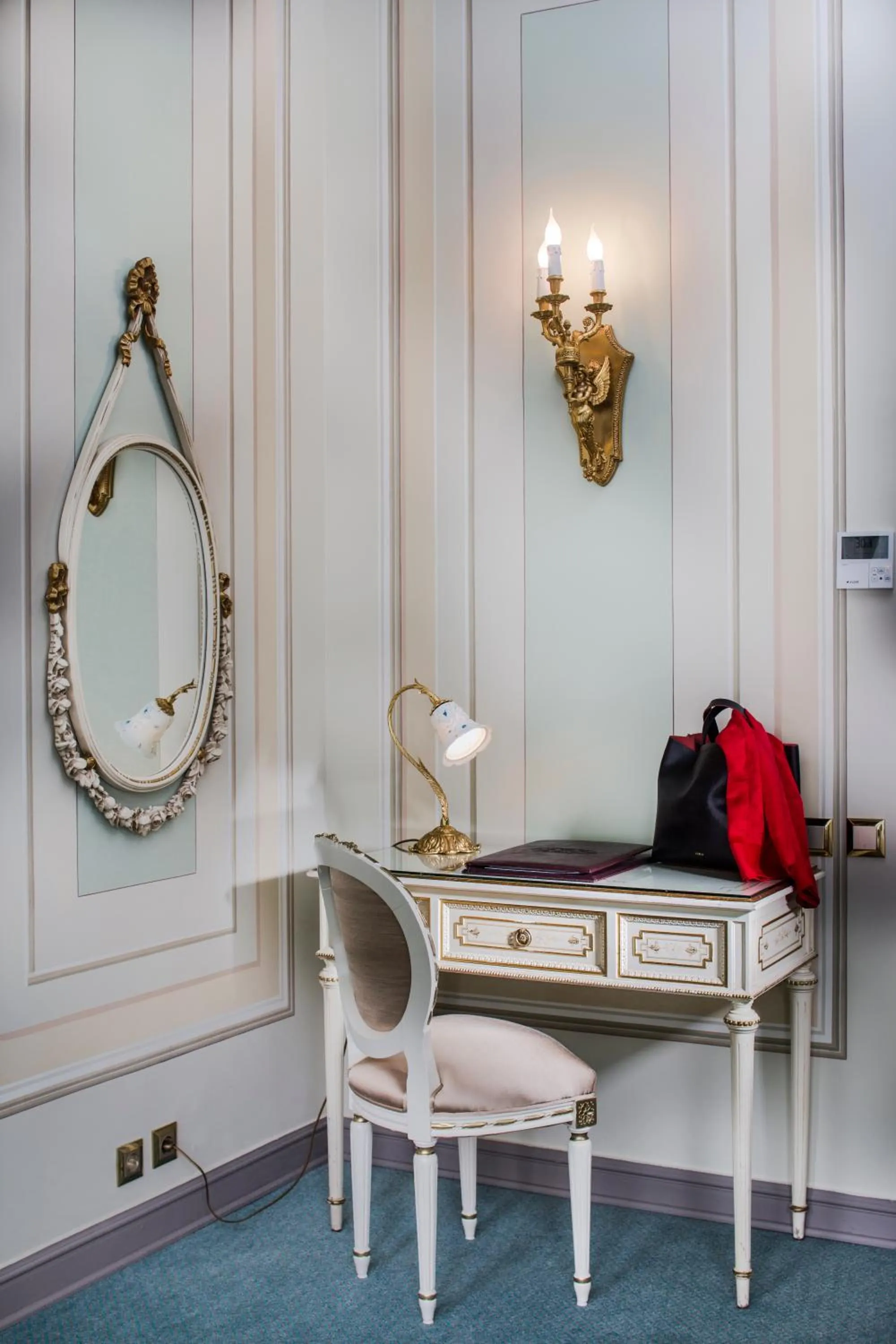 Decorative detail in Bosphorus Palace Hotel