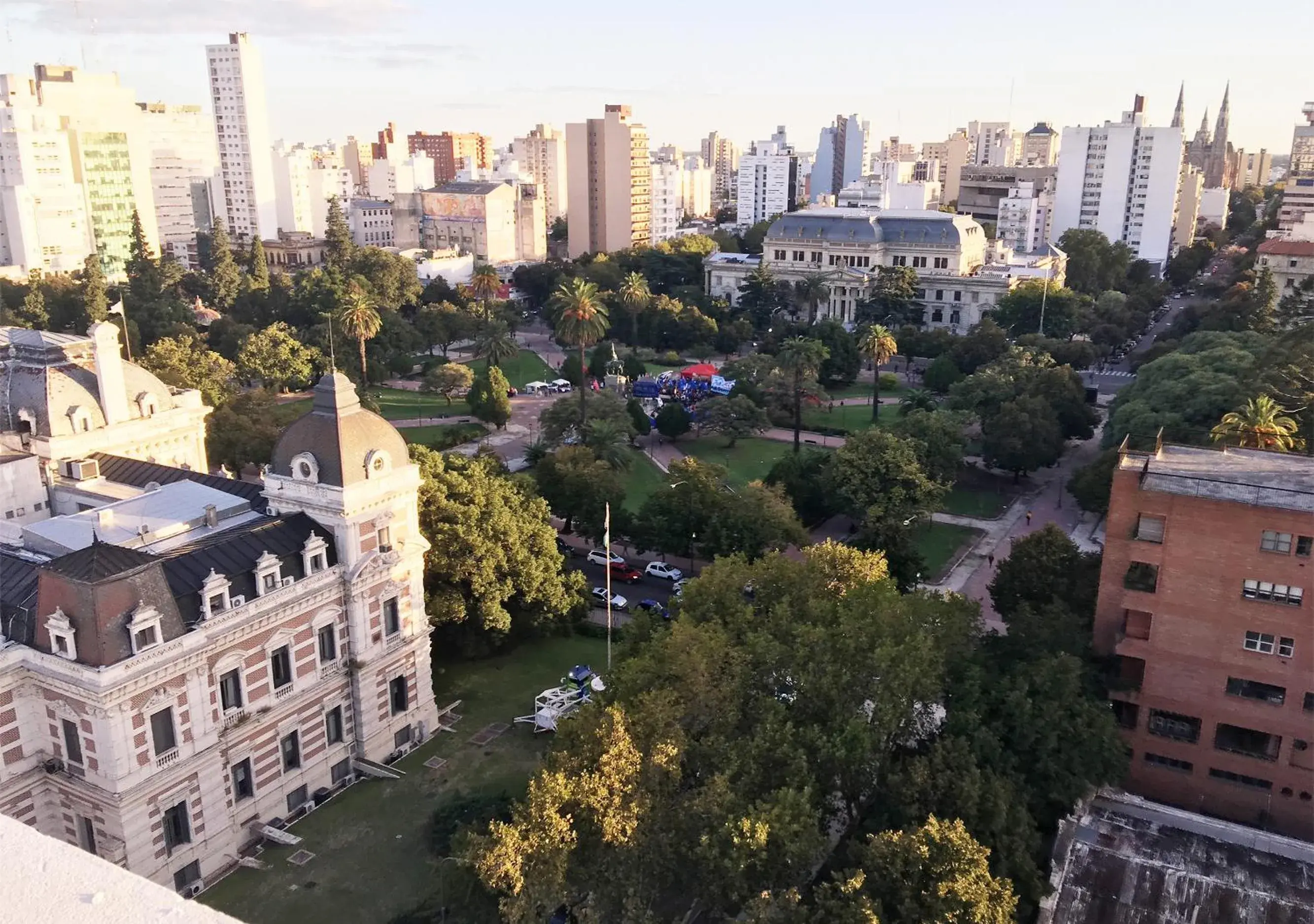 Bird's eye view, Bird's-eye View in Days Inn La Plata