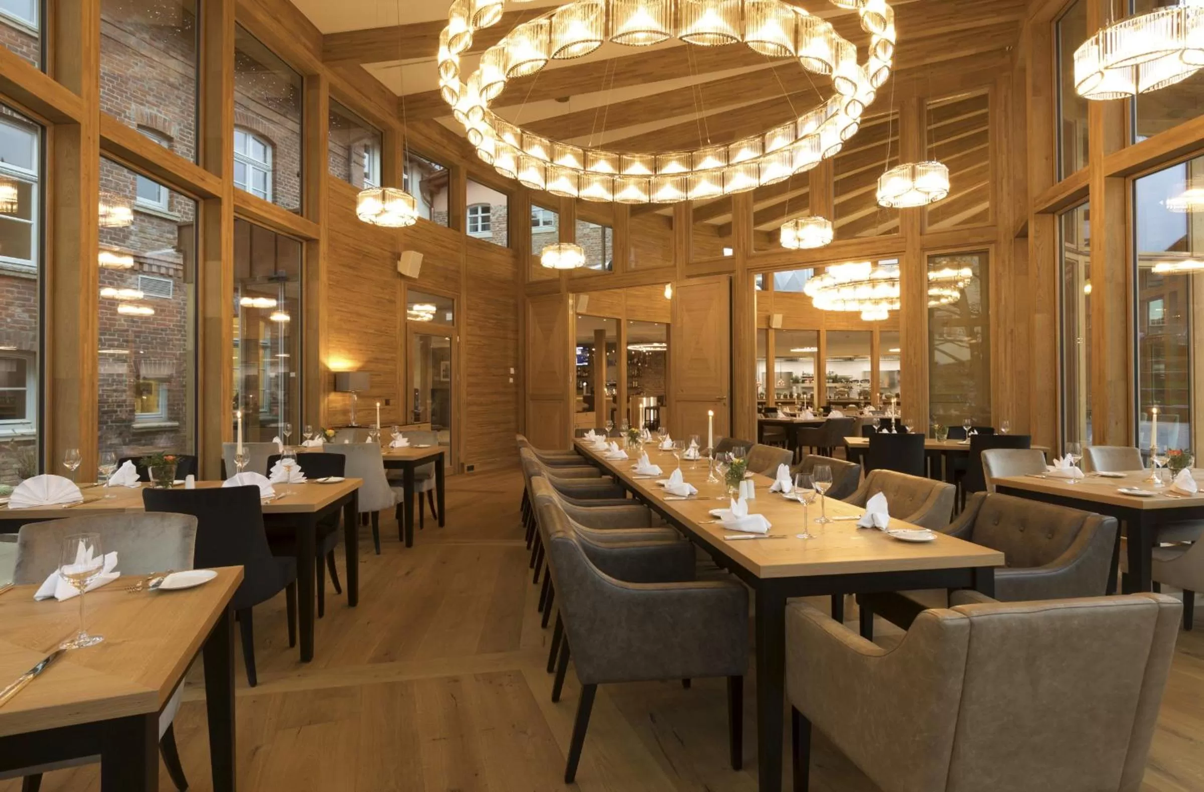 Restaurant/places to eat in Hotel Brunnenhaus Schloss Landau