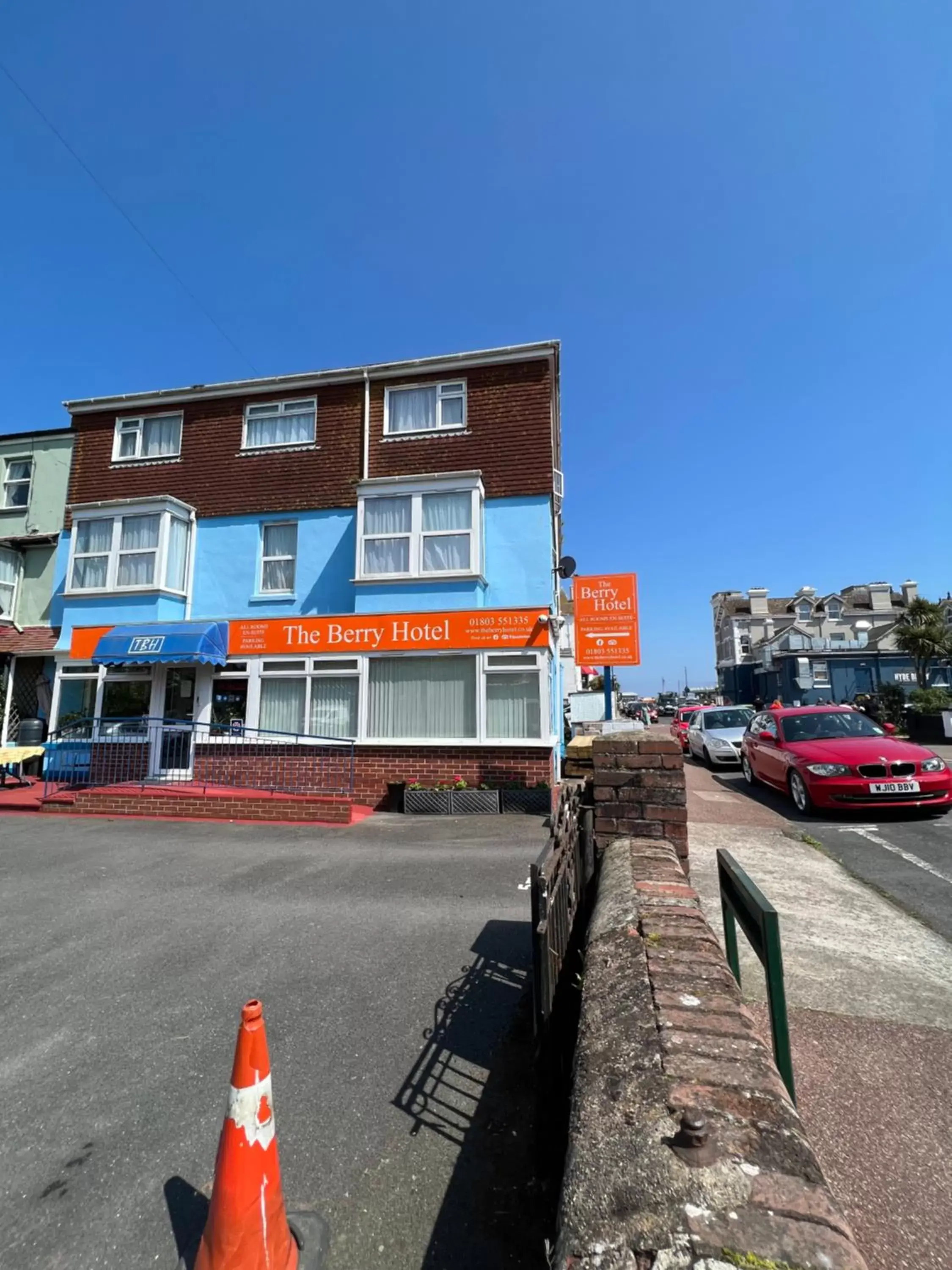 Berry Hotel Berry Hotel