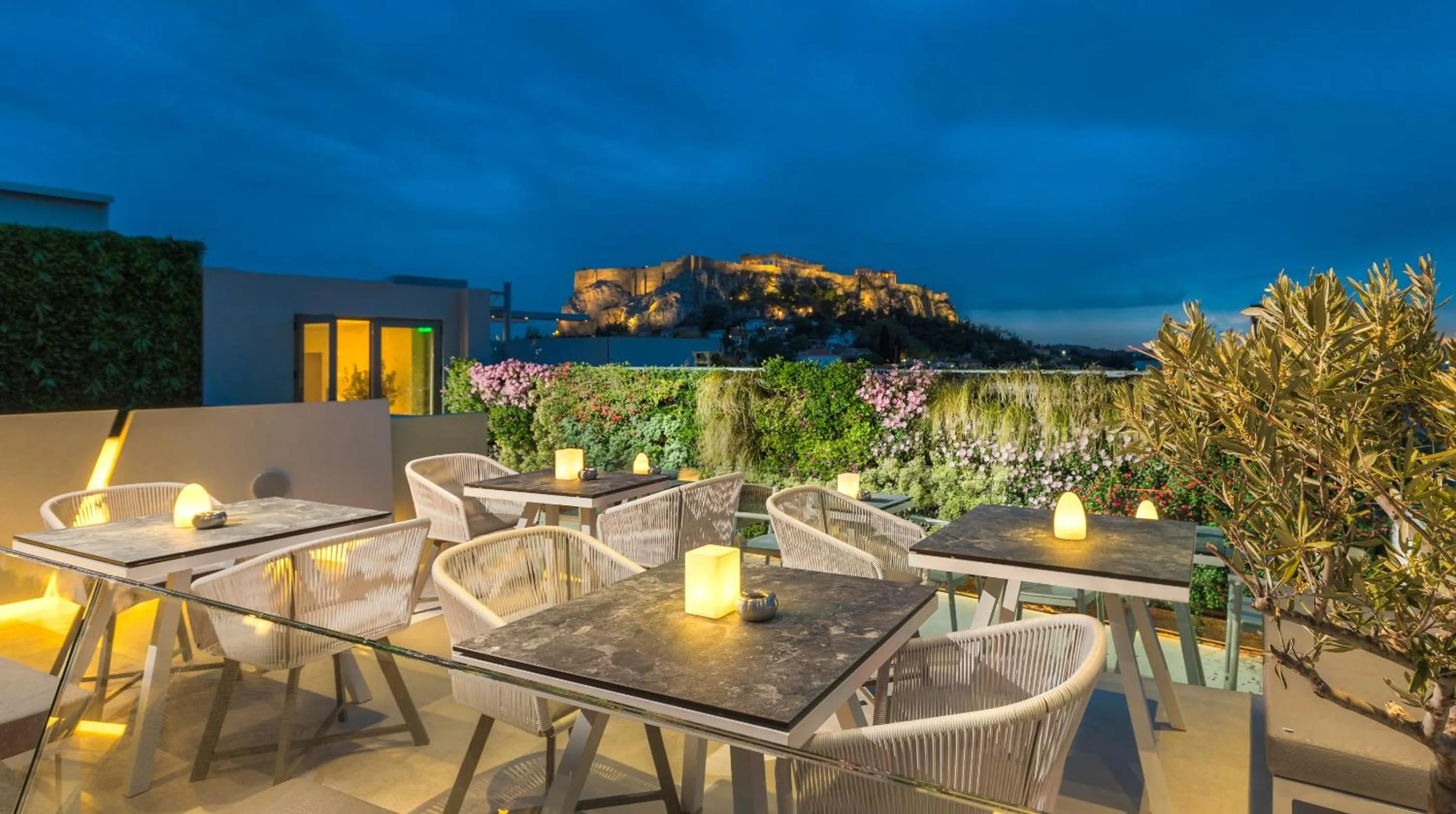 Balcony/Terrace in Central Hotel