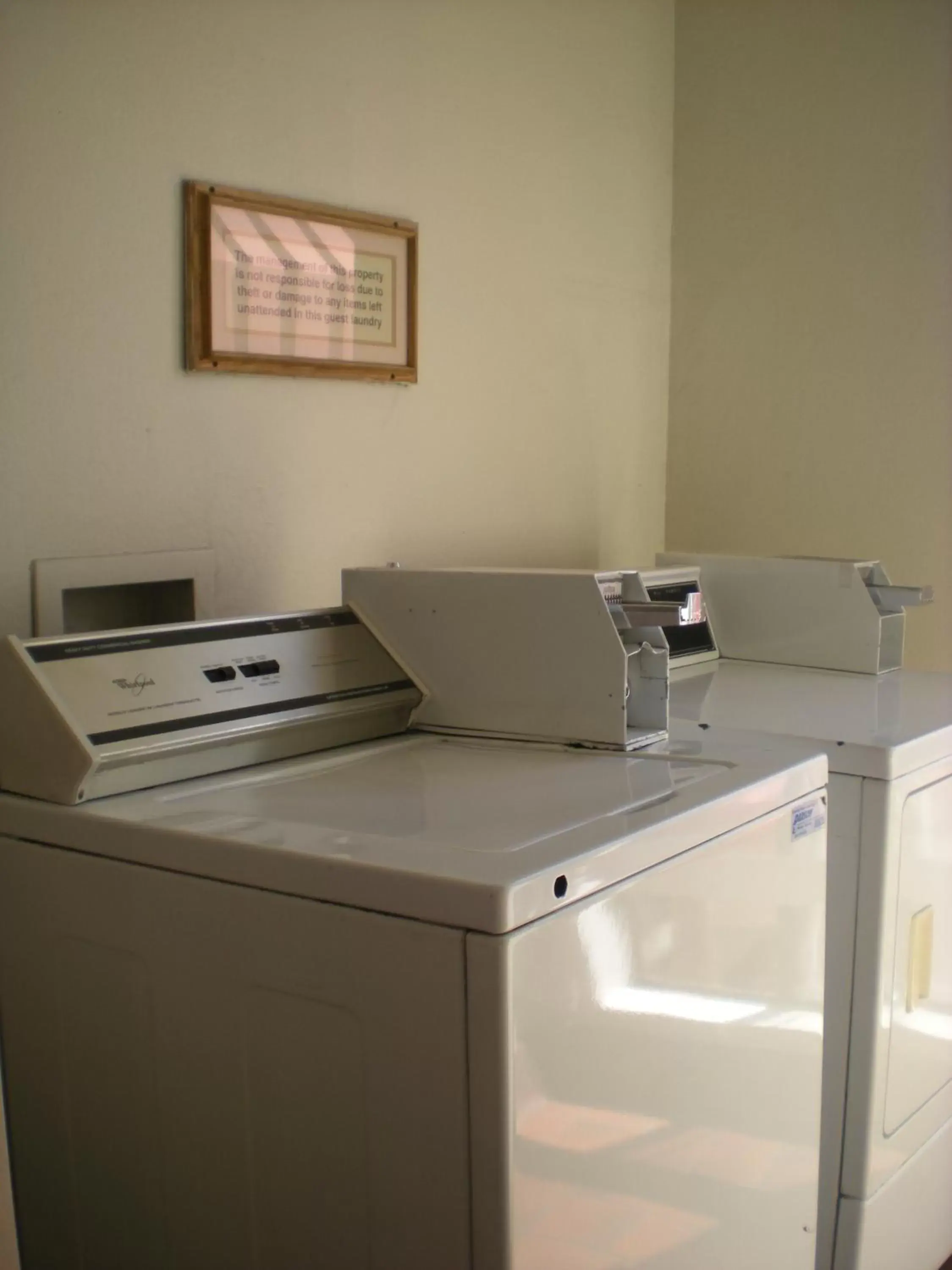 Other, Kitchen/Kitchenette in Travelers Inn - Phoenix