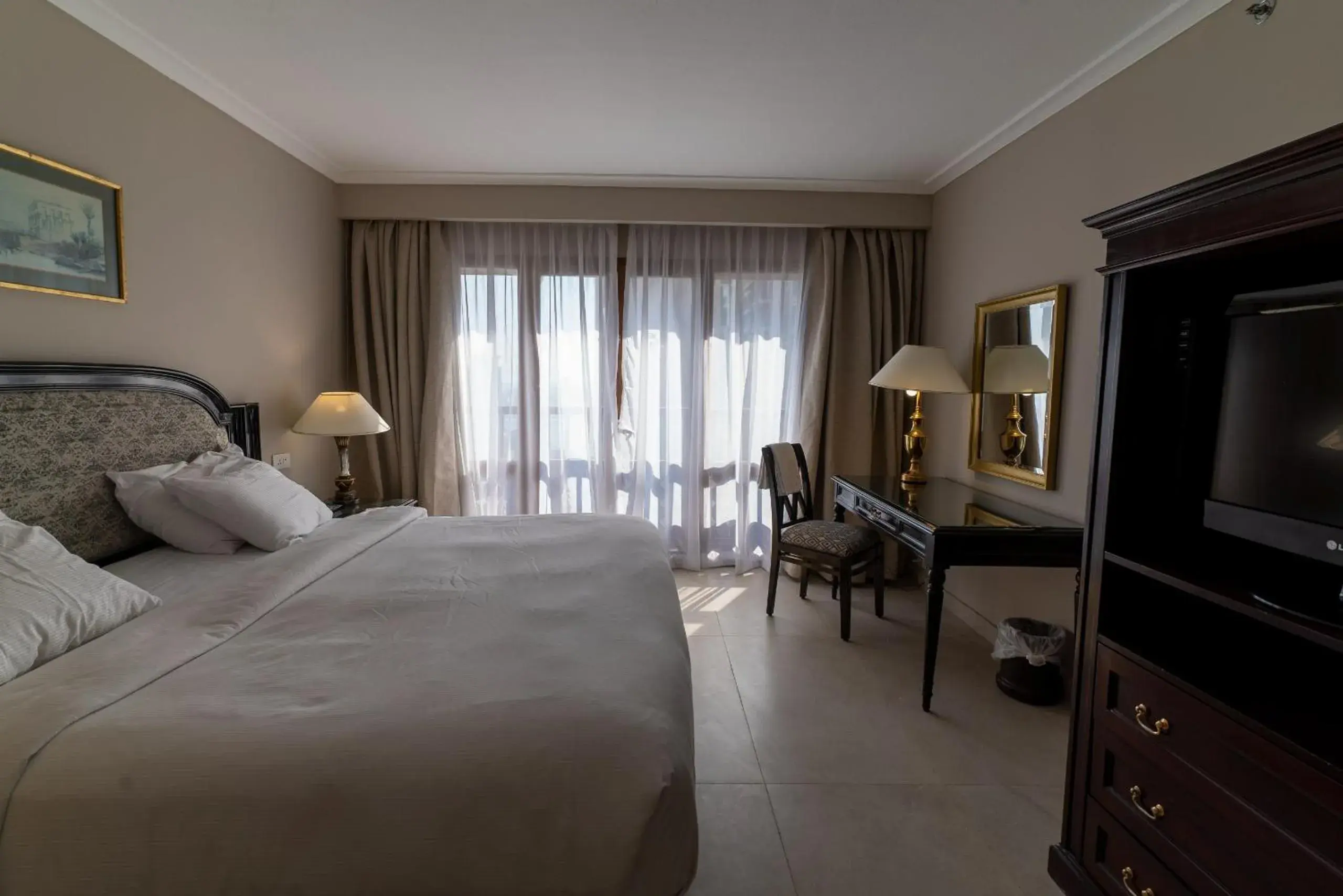 Deluxe Imperial Suite Nile View in Cairo World Trade Center Hotel & Residences Deluxe Imperial Suite Nile View in Cairo World Trade Center Hotel & Residences