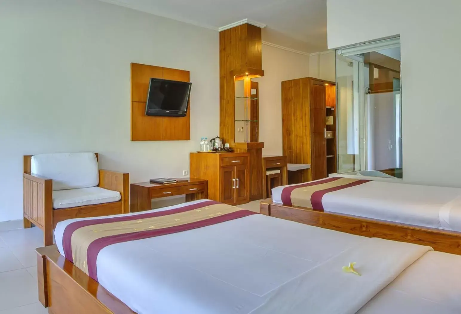 Photo of the whole room, Bed in Baleka Resort & Spa