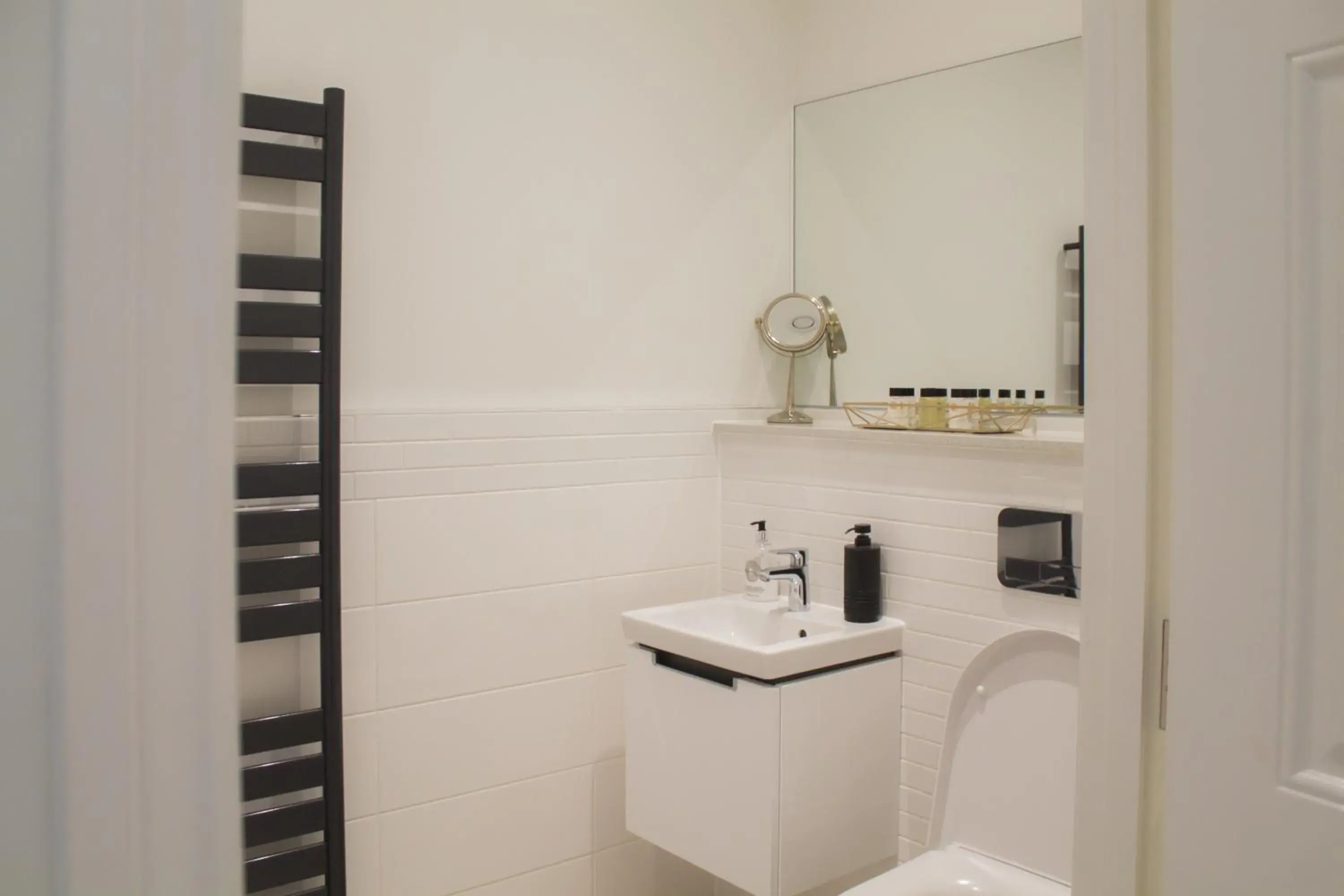 Bathroom in Townhouse of Bath