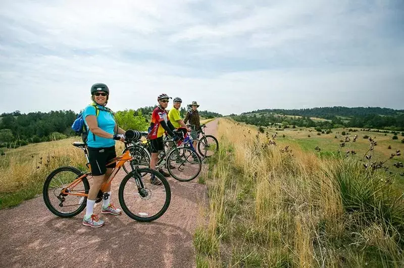 Cycling, Biking in Victorian Inn