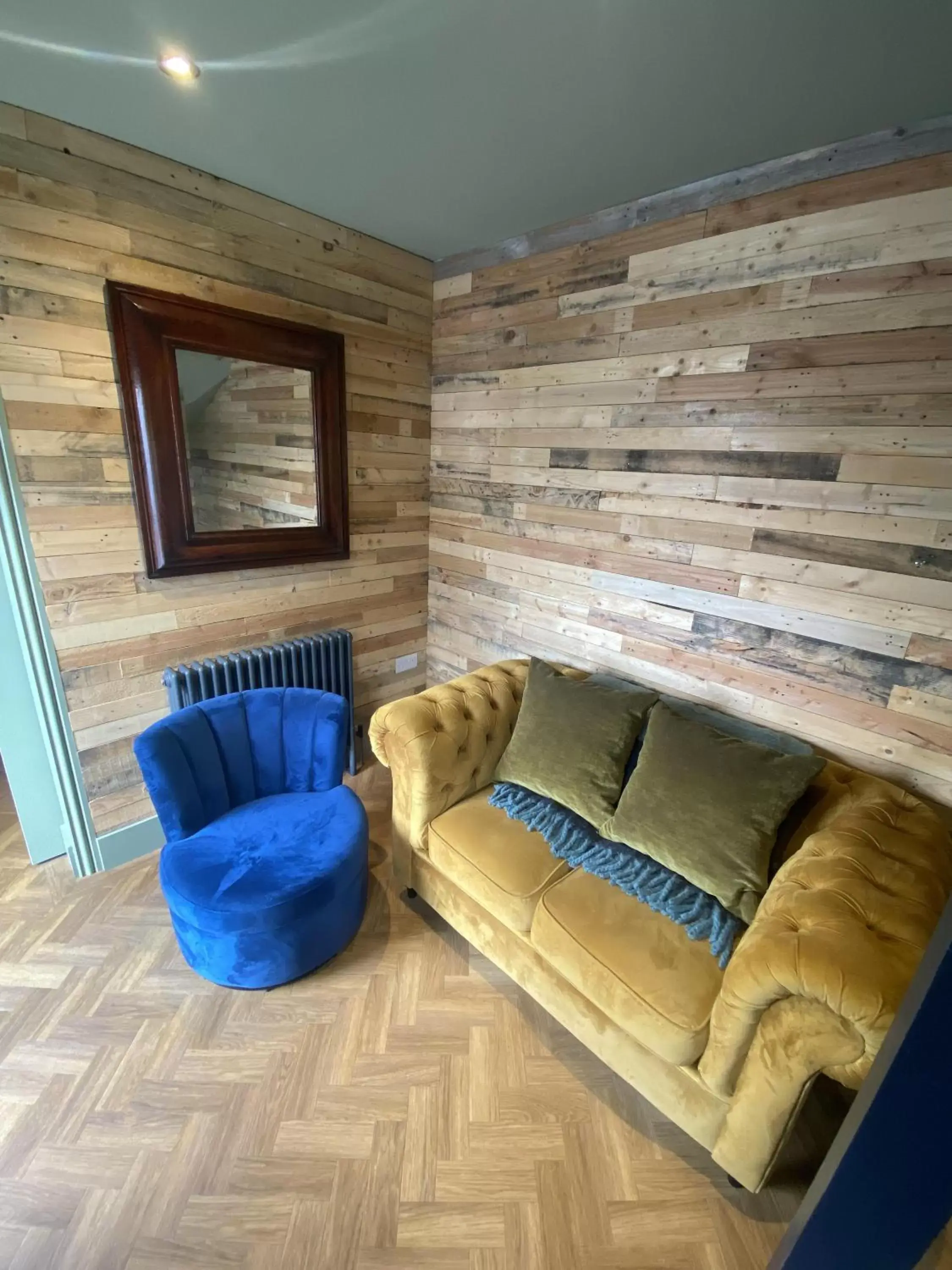 Other, Seating Area in The Crown Inn Dial Post