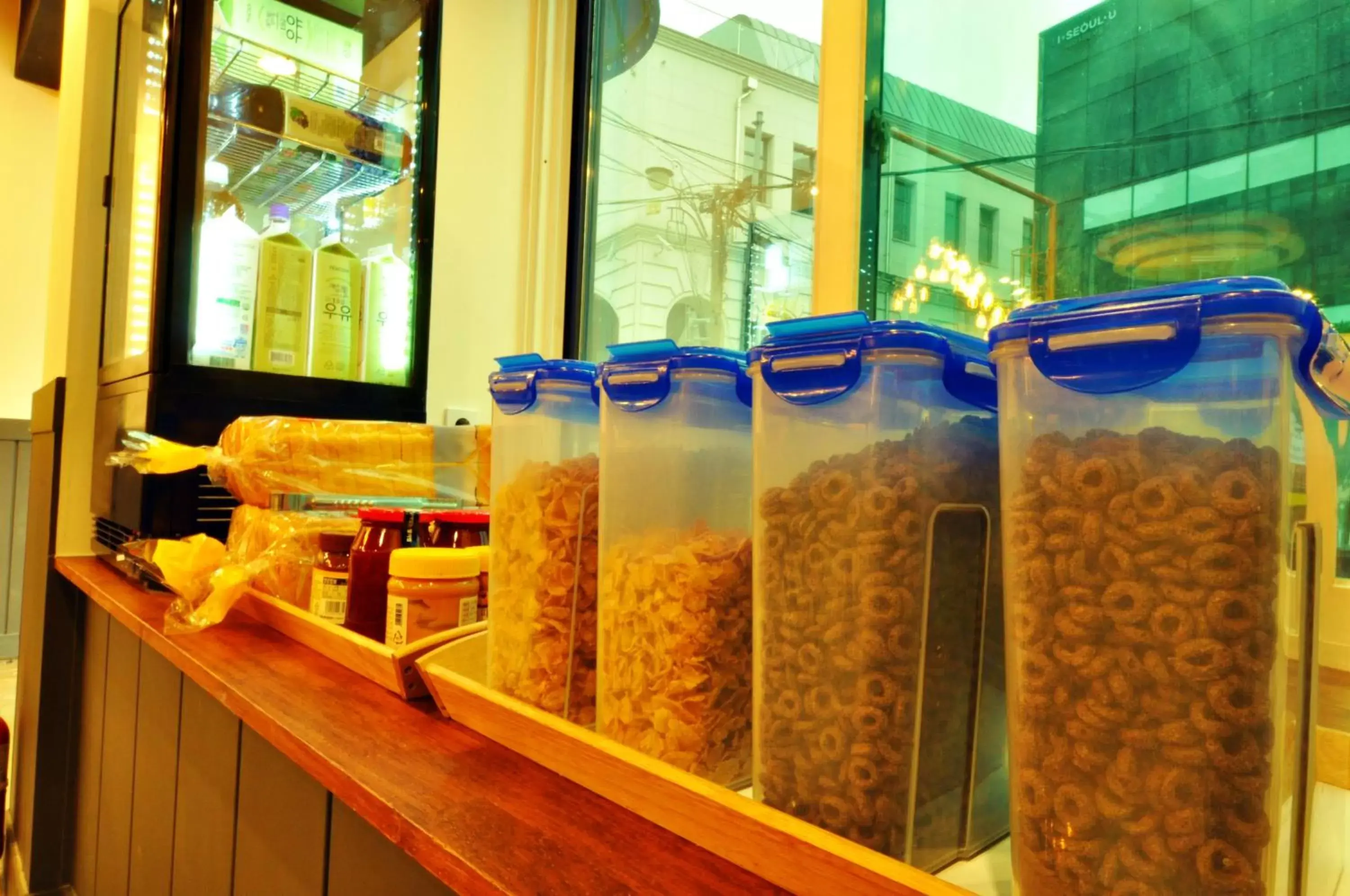 Breakfast in OYO Rooftop Hostel Breakfast in OYO Rooftop Hostel