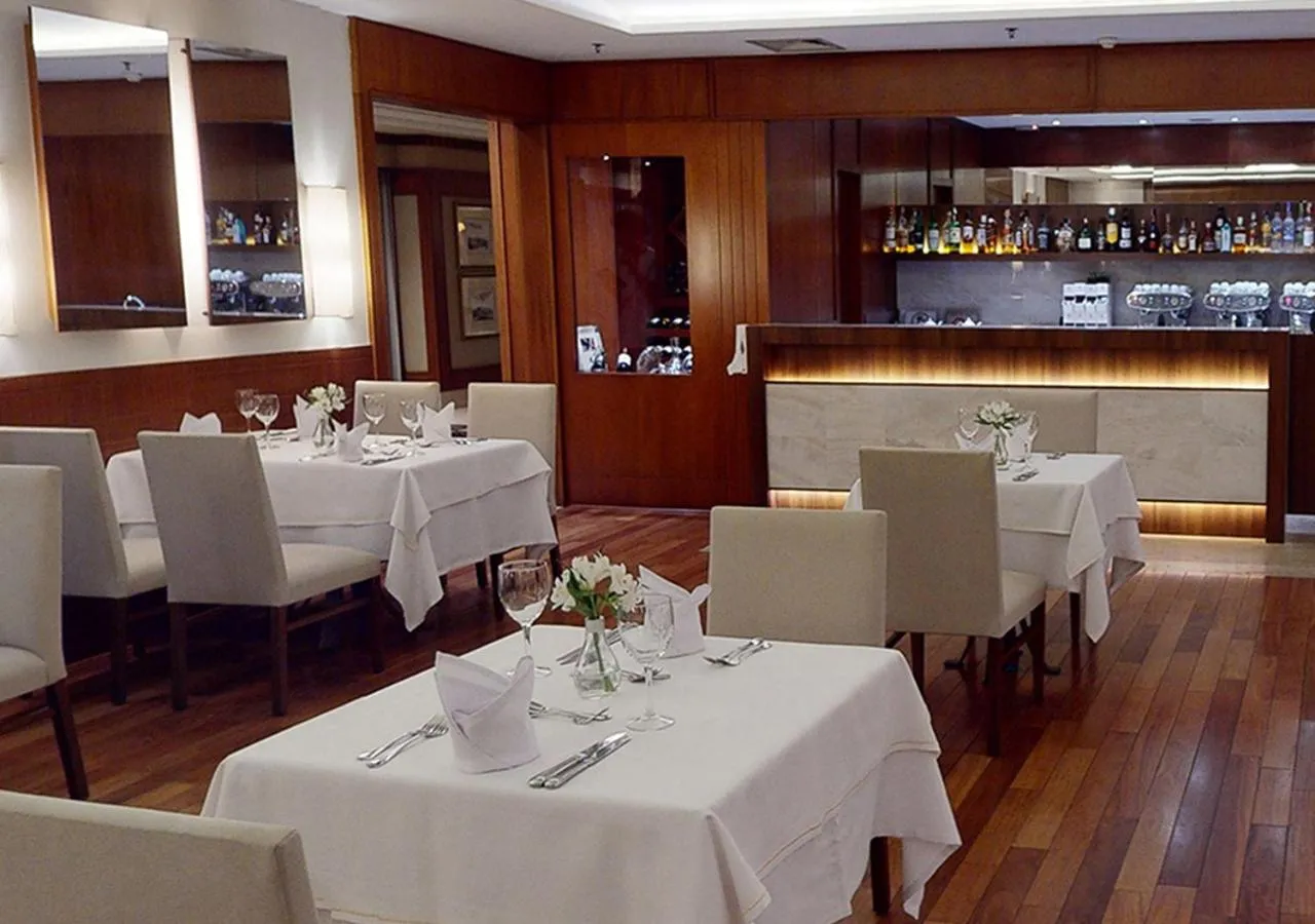Restaurant/places to eat in Gran Estanplaza Berrini