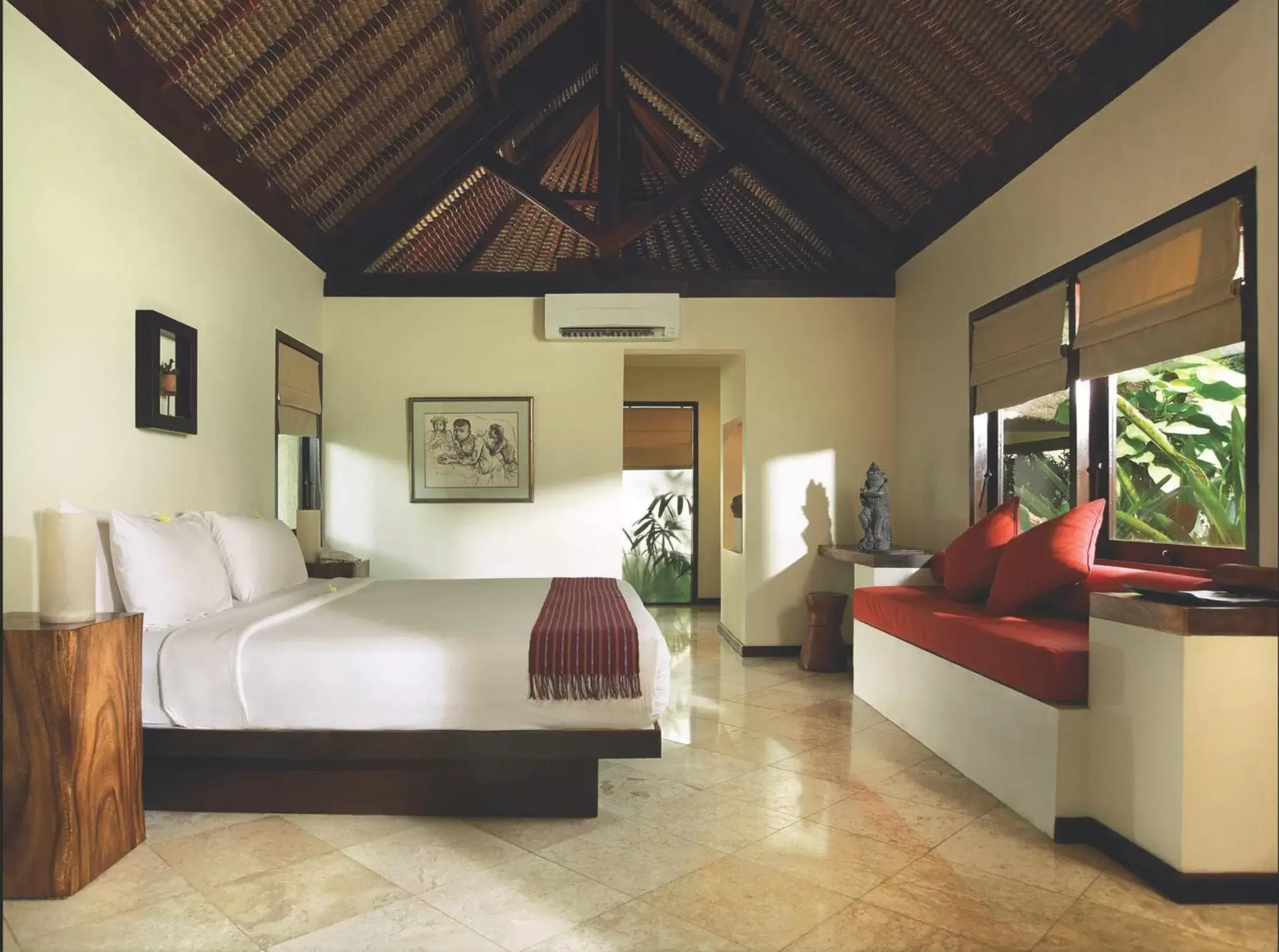 Bed in Qunci Villas Hotel