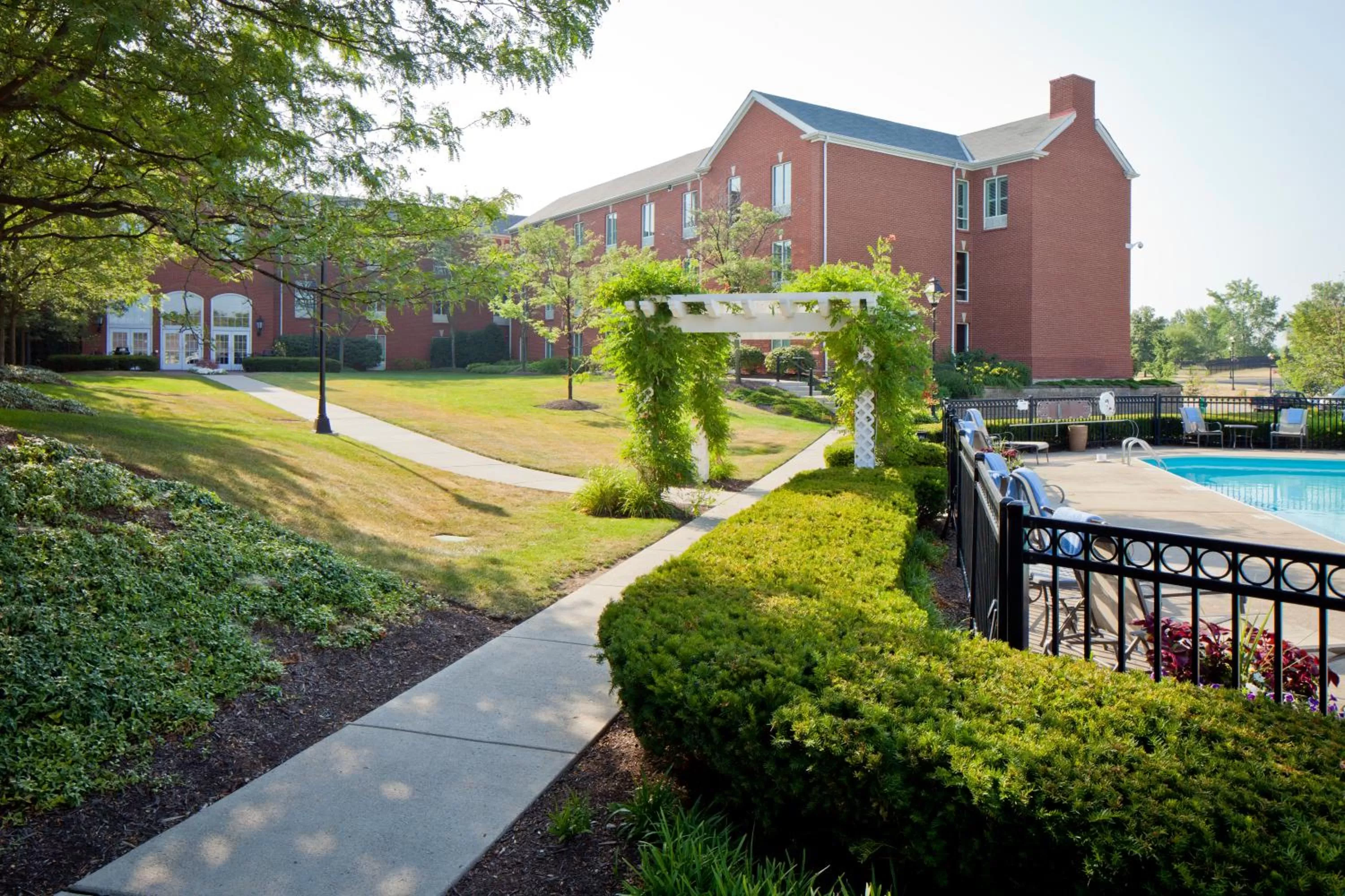 Swimming pool in Nationwide Hotel and Conference Center