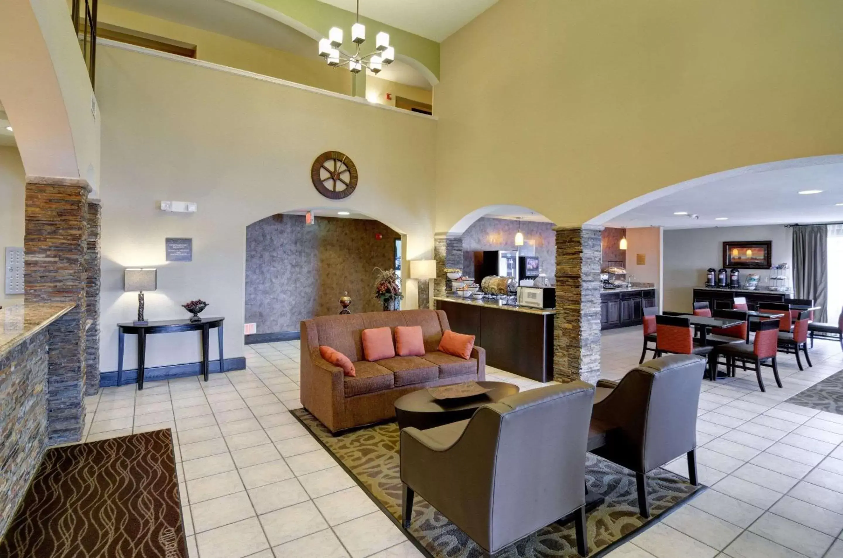Lobby or reception in Comfort Inn and Suites Medical West