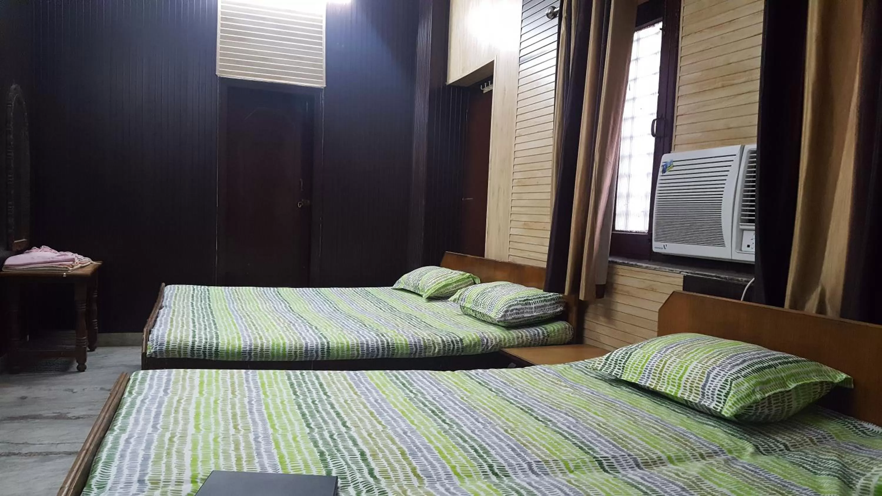 Bed in Gokul guest house