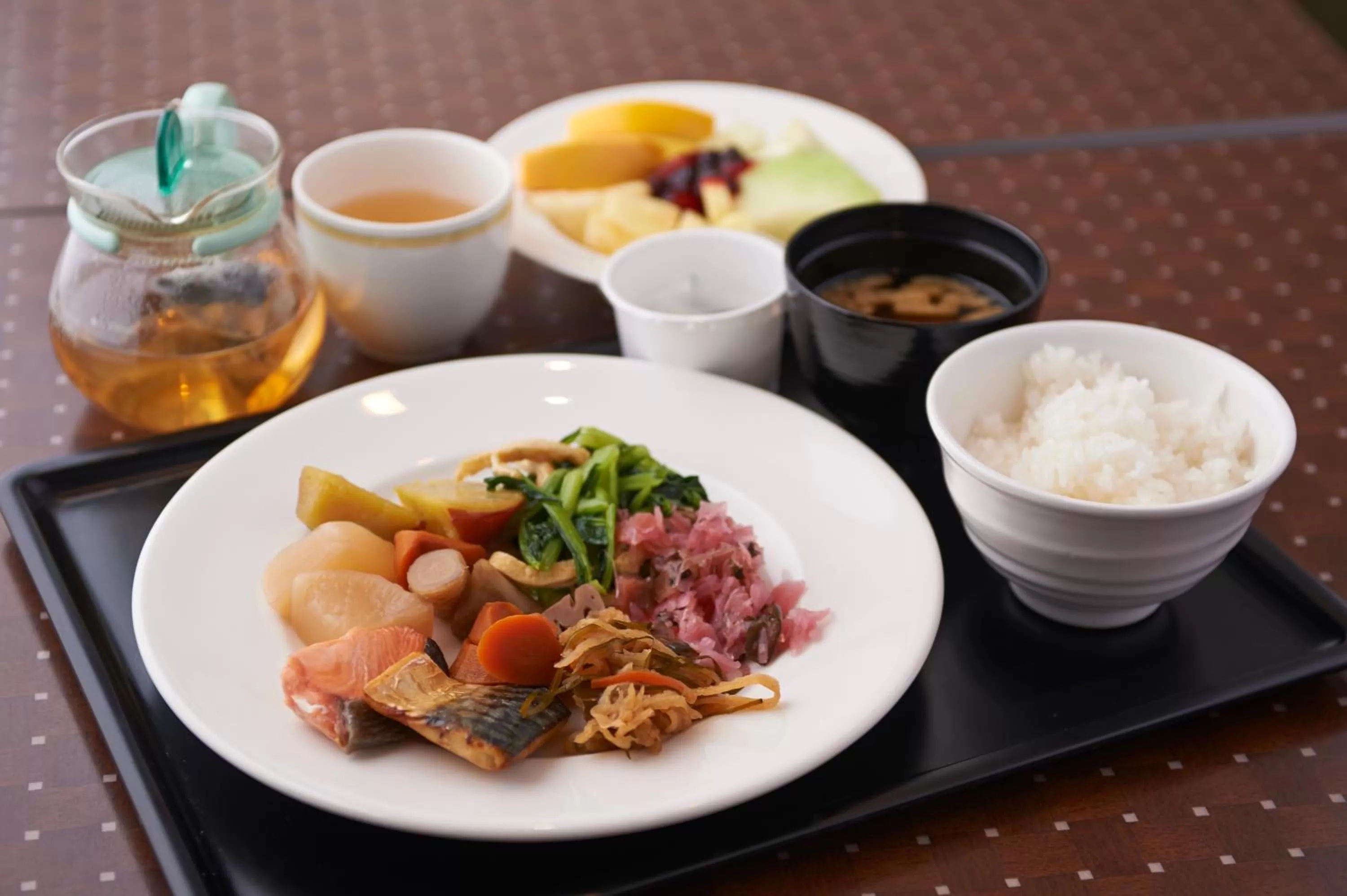 Buffet breakfast in Sotetsu Fresa Inn Higashi Shinjuku