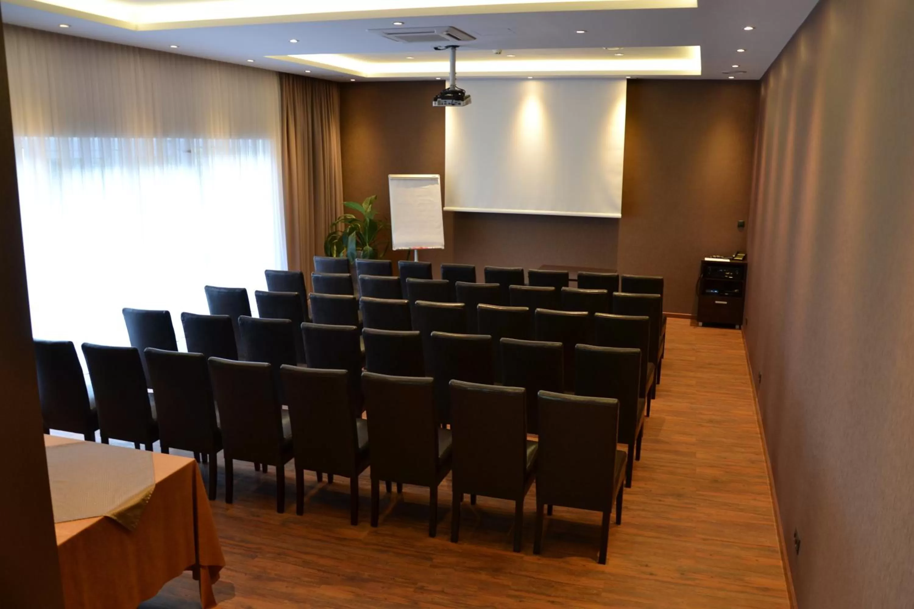 Day in Hotel Columbus