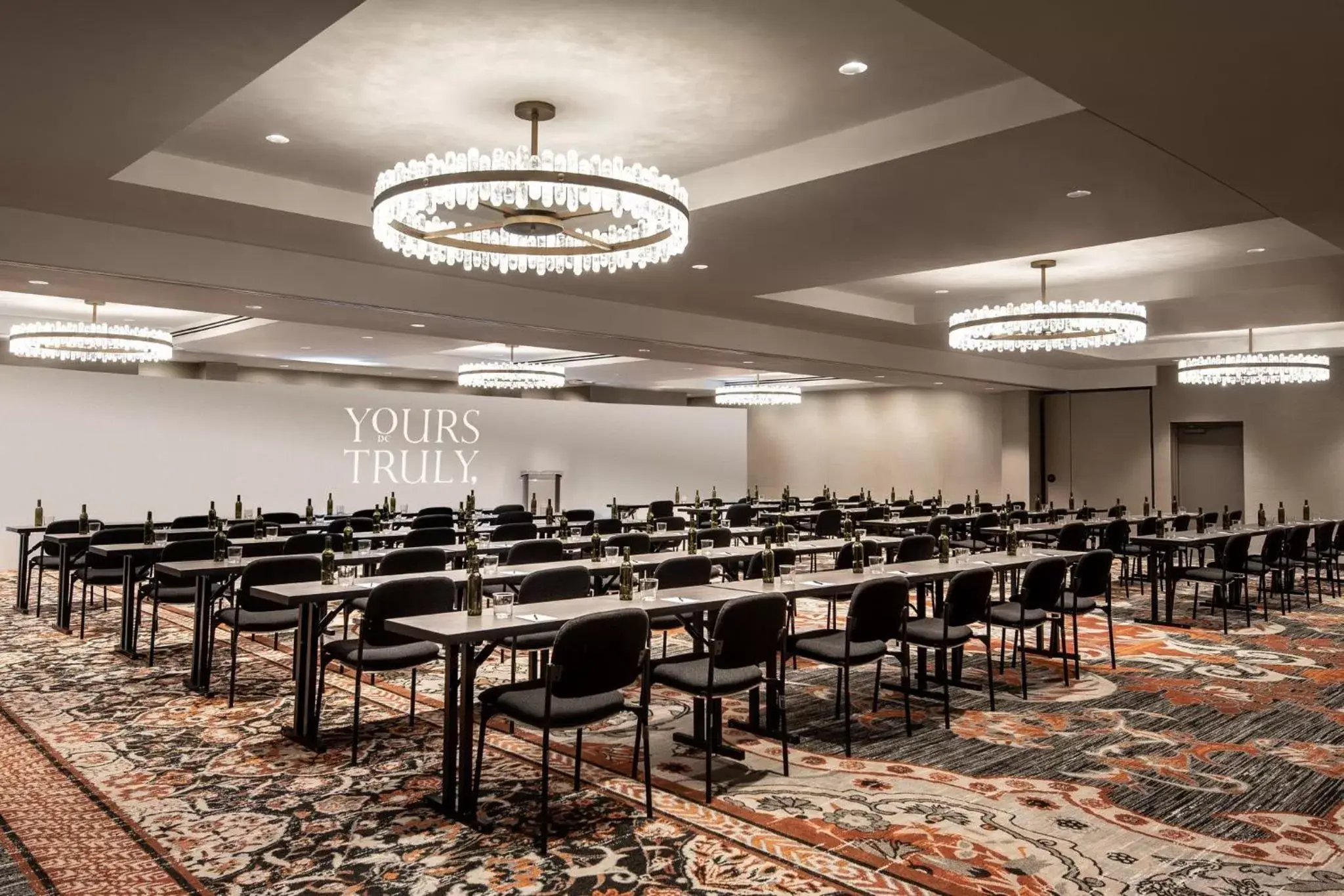 Banquet/Function facilities in Vignette Collection Yours Truly DC, an IHG Hotel