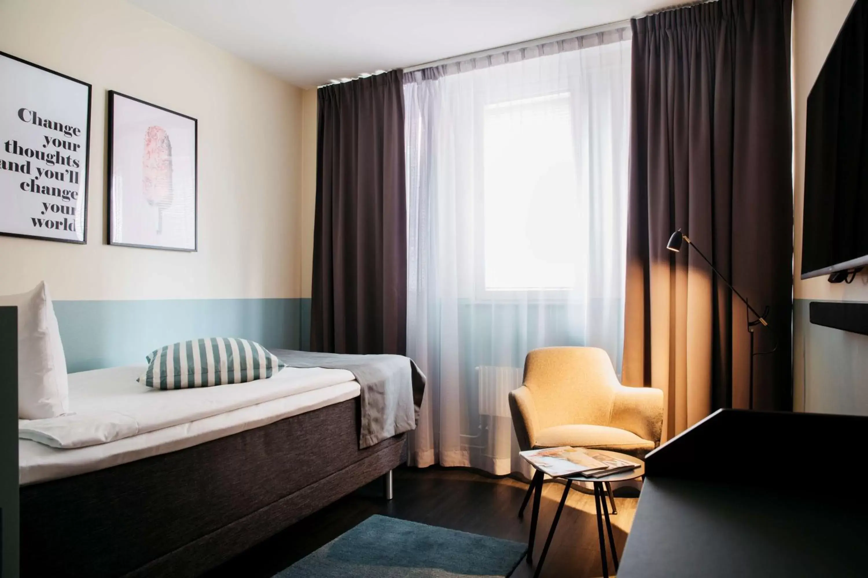 Shower, Seating Area in Best Western Kom Hotel Stockholm