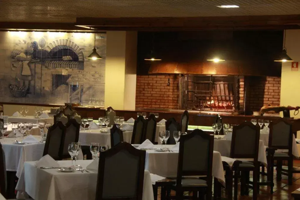 Restaurant/places to eat in Hotel Dighton Restaurant/places to eat in Hotel Dighton