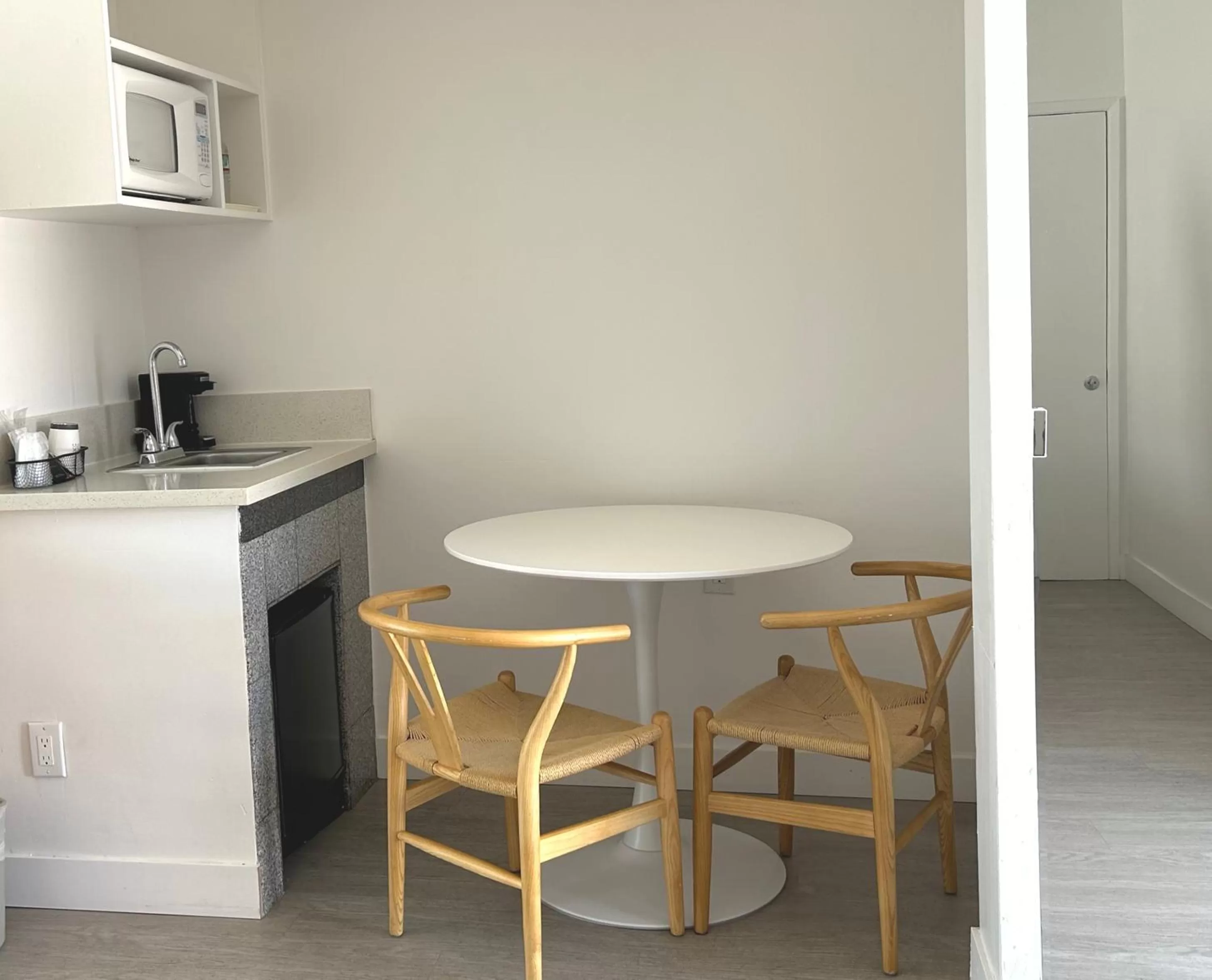 Dining area in Capri Laguna on the Beach - A Boutique Hotel