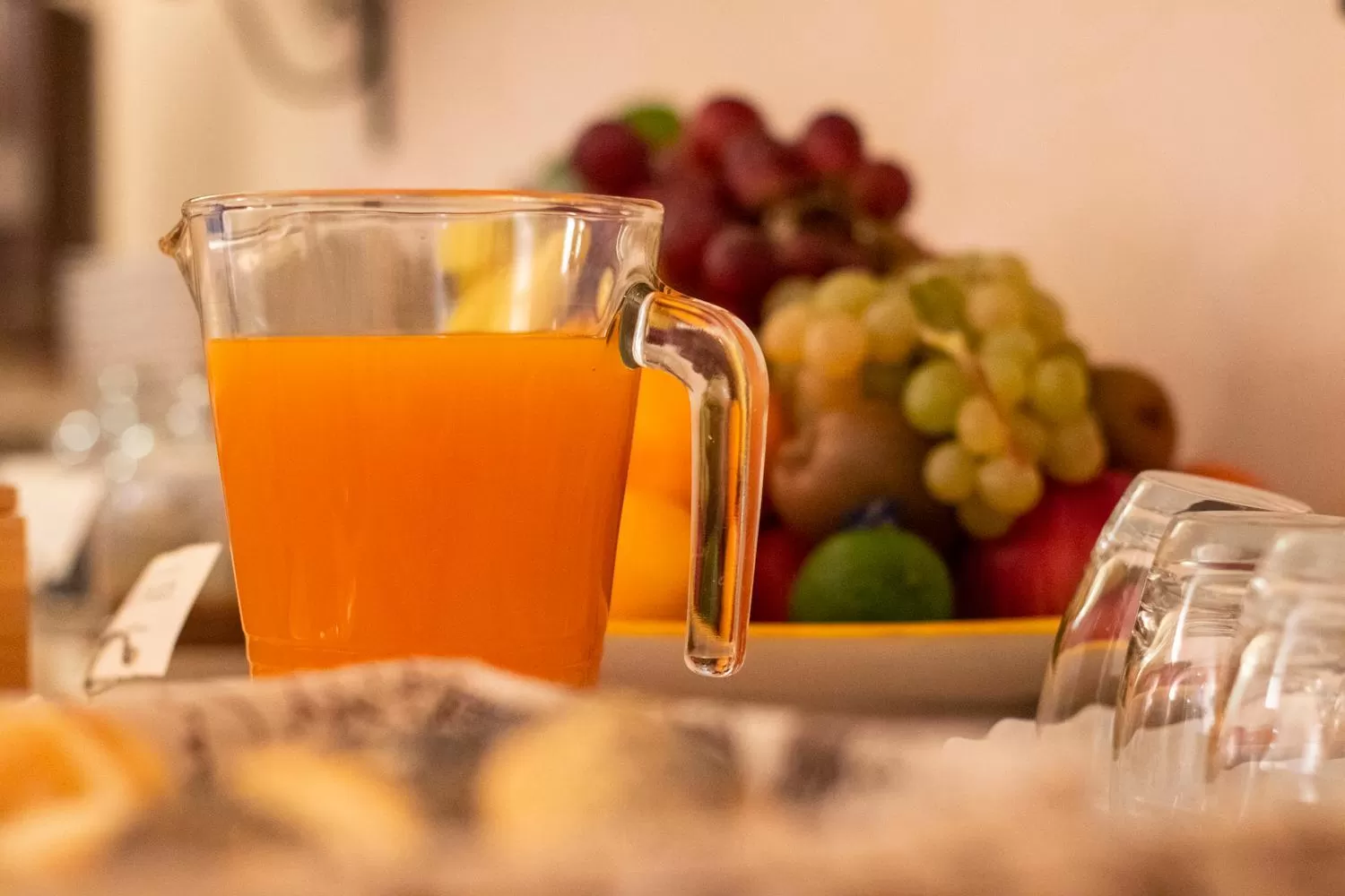 Breakfast in Hotel La Locanda