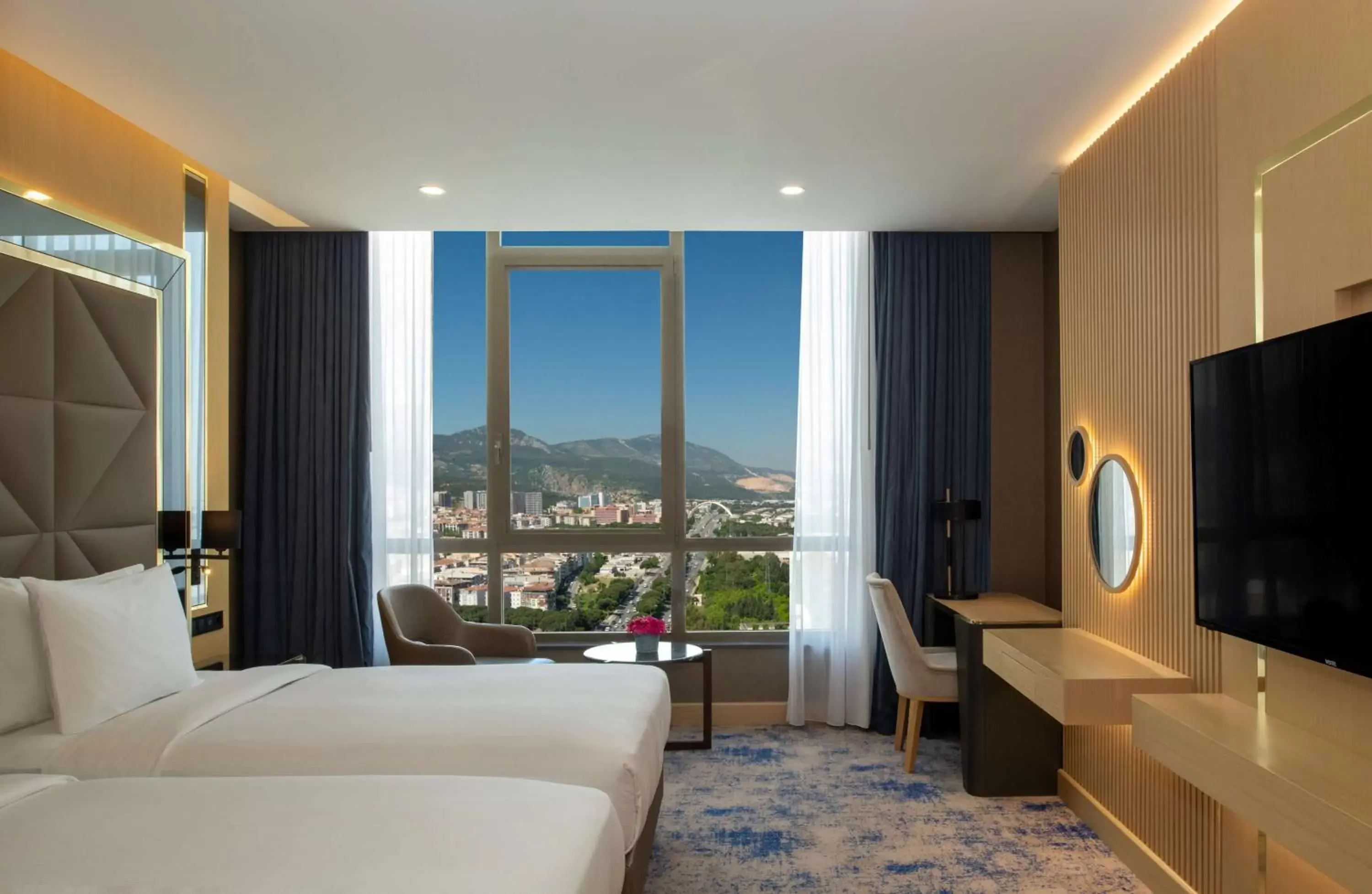 Twin Room in DoubleTree by Hilton Manisa Twin Room in DoubleTree by Hilton Manisa