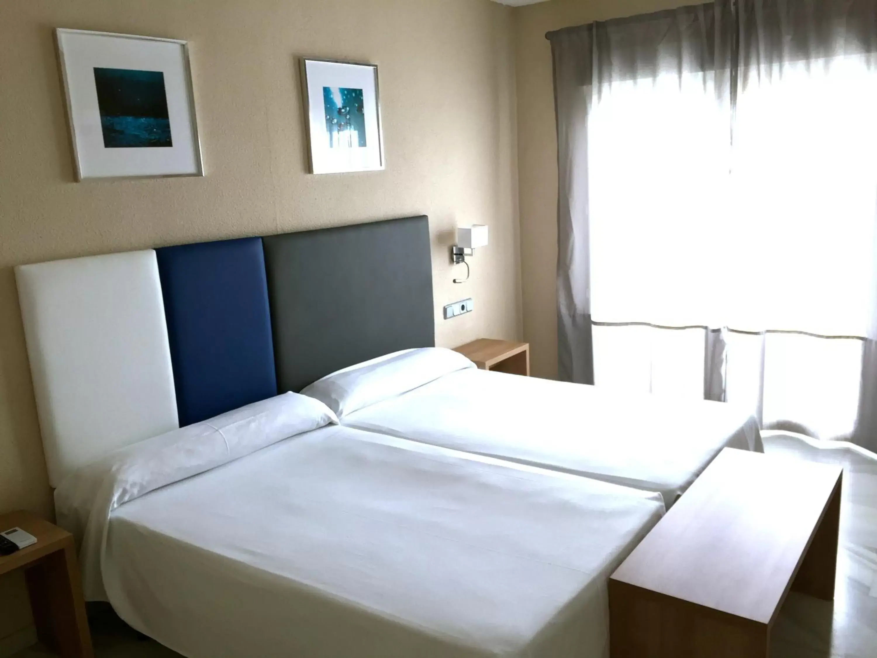 Bed in First Flatotel International