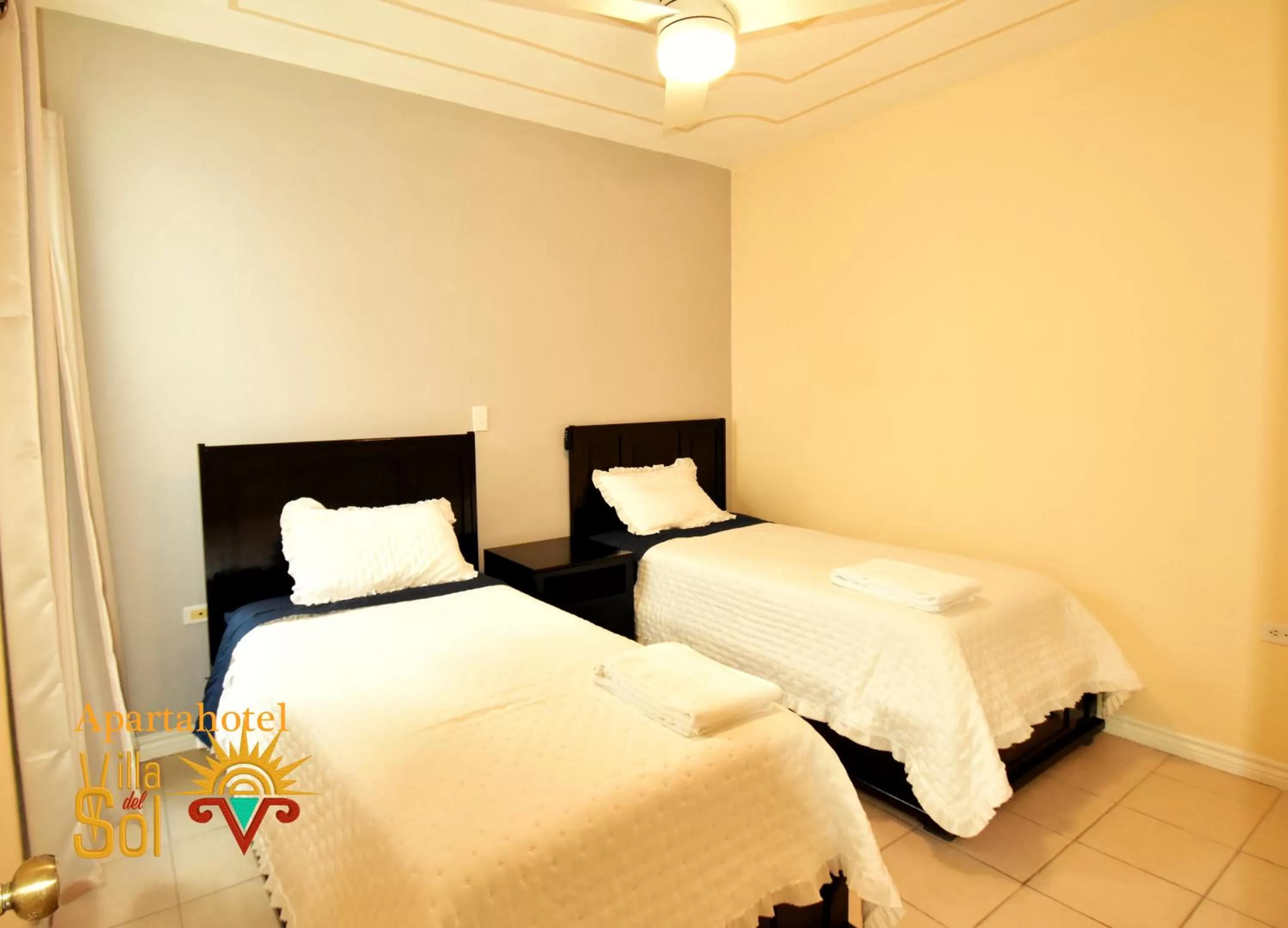 Bed in Villa Del Sol