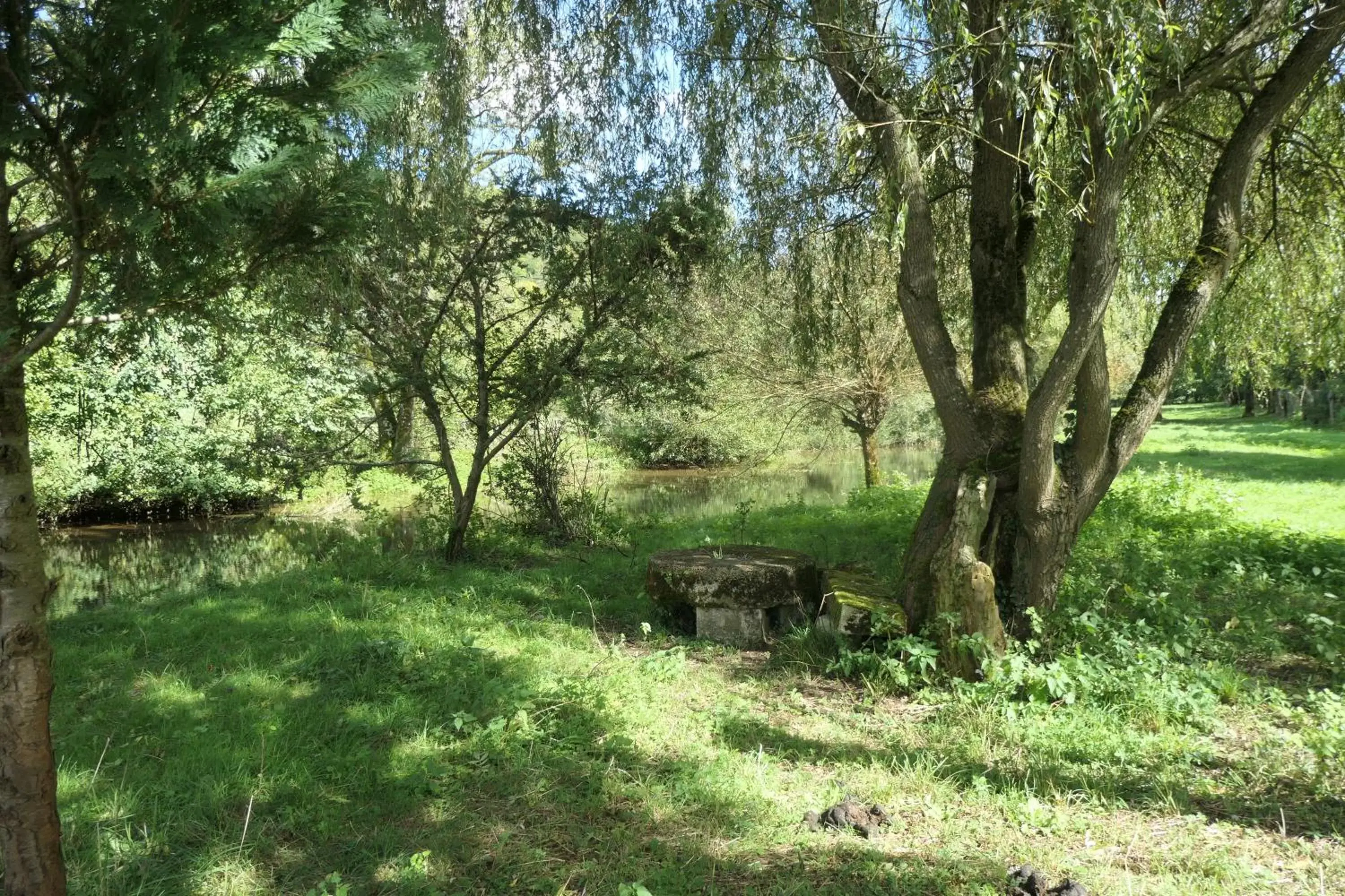 Garden in Le Moulin Aux Ecrevisses