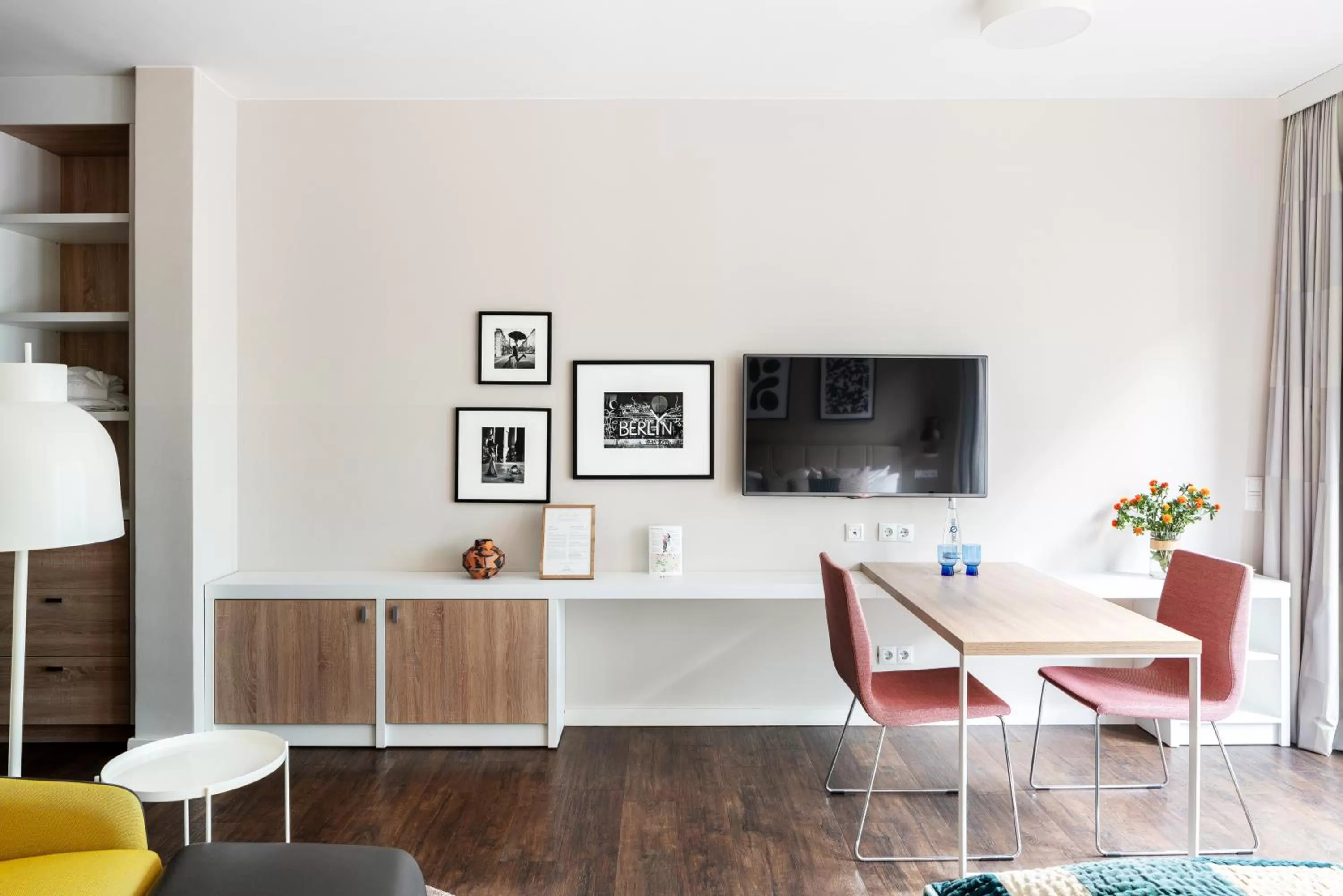 Bedroom in Numa Berlin Nook