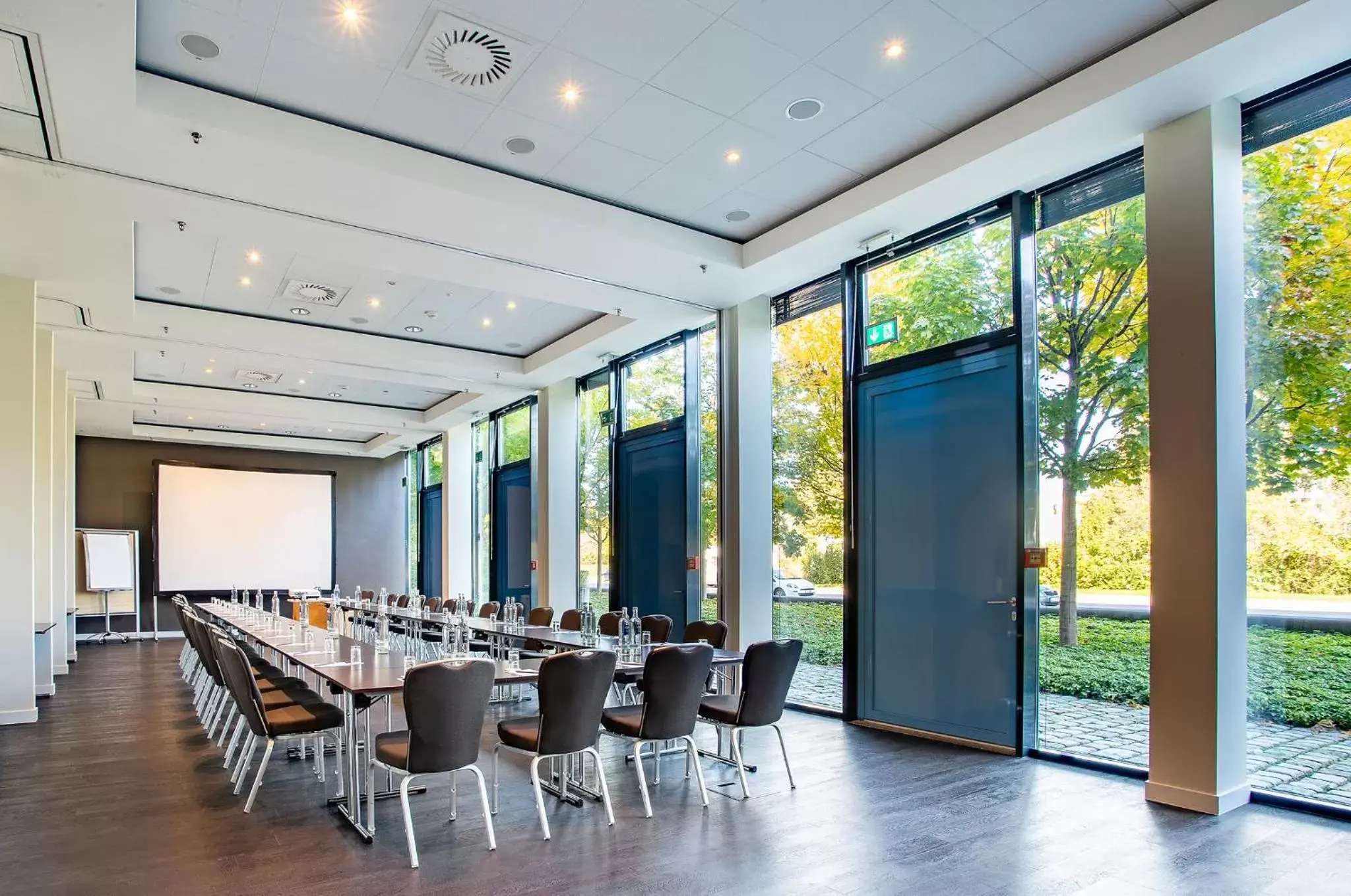 Business facilities in The Rilano Hotel München