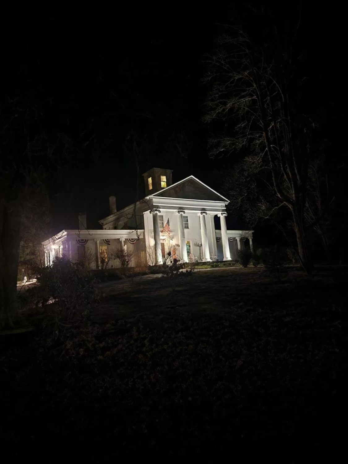 Property Building in House of 1833 Bed and Breakfast