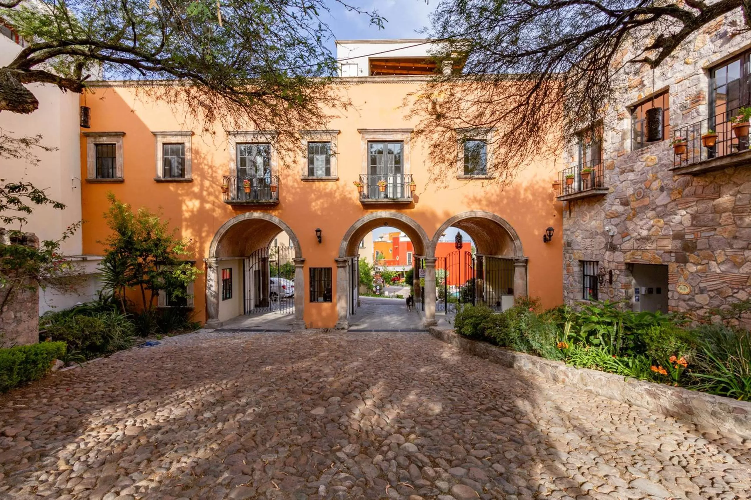 Property building in Casa Goyri San Miguel de Allende