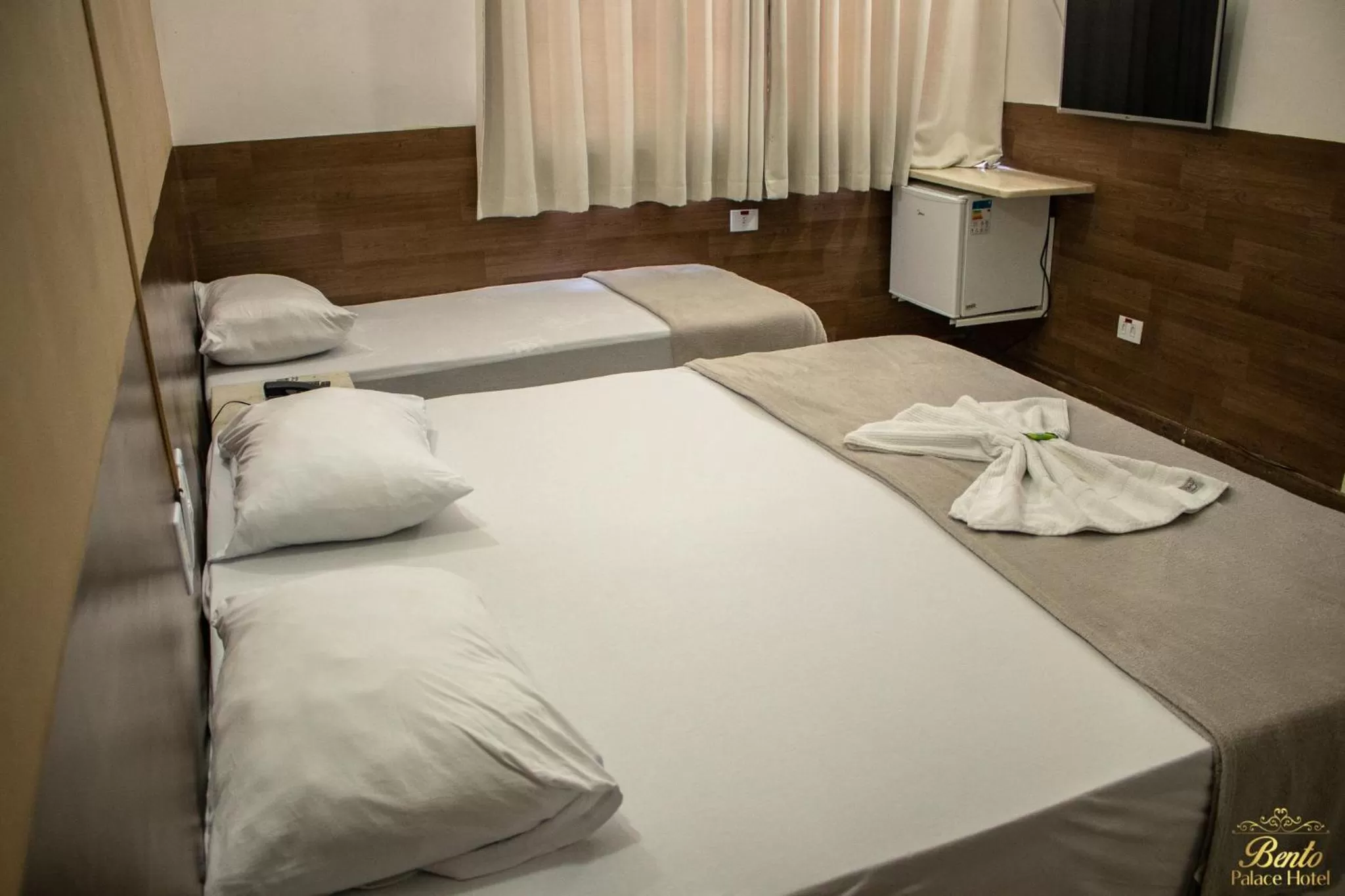 Bed in Bento palace hotel