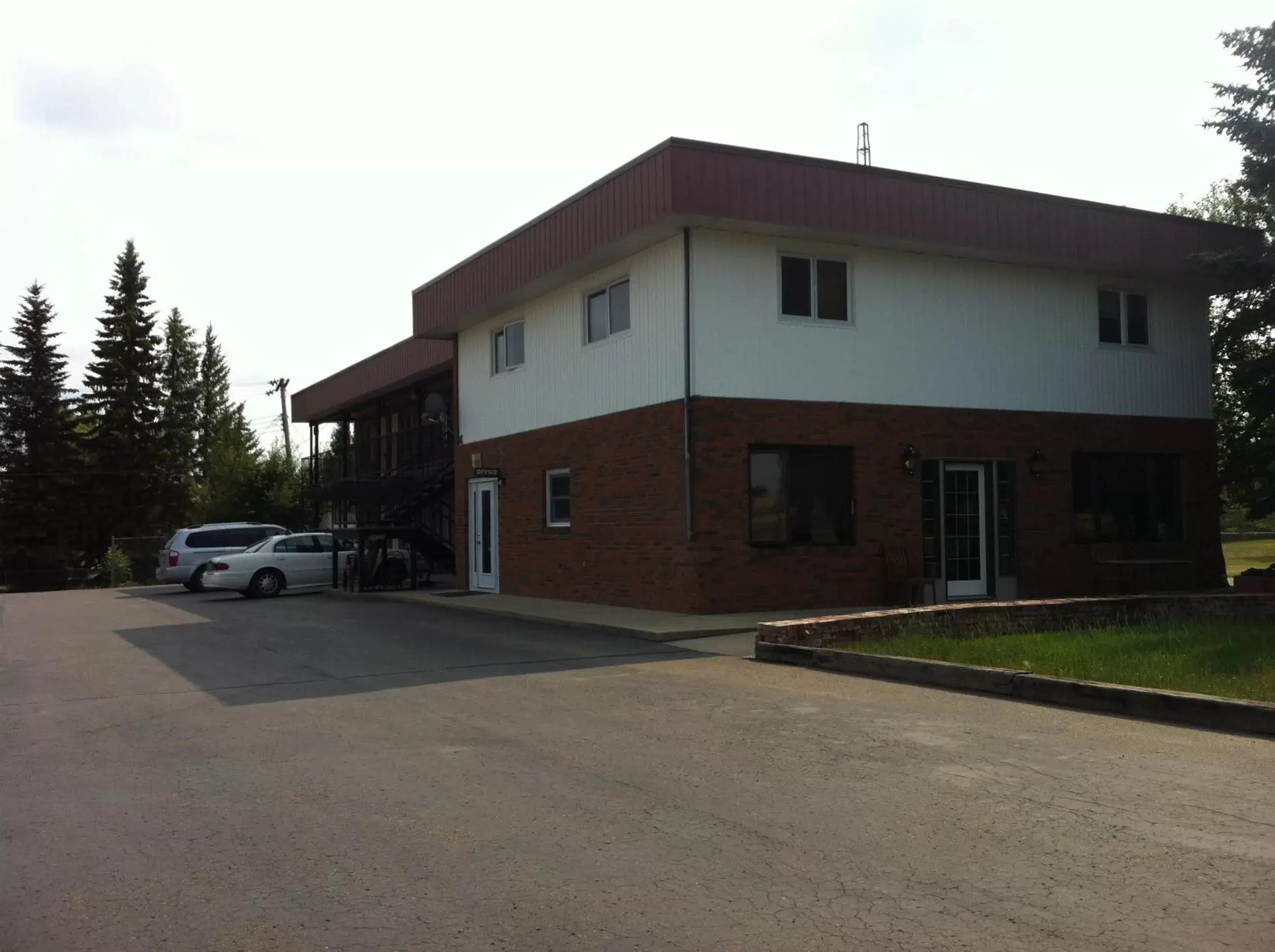 Facade/entrance, Property Building in Rest Easy Motel