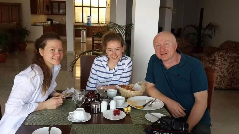 Restaurant/places to eat in Kandy Unique Hotel