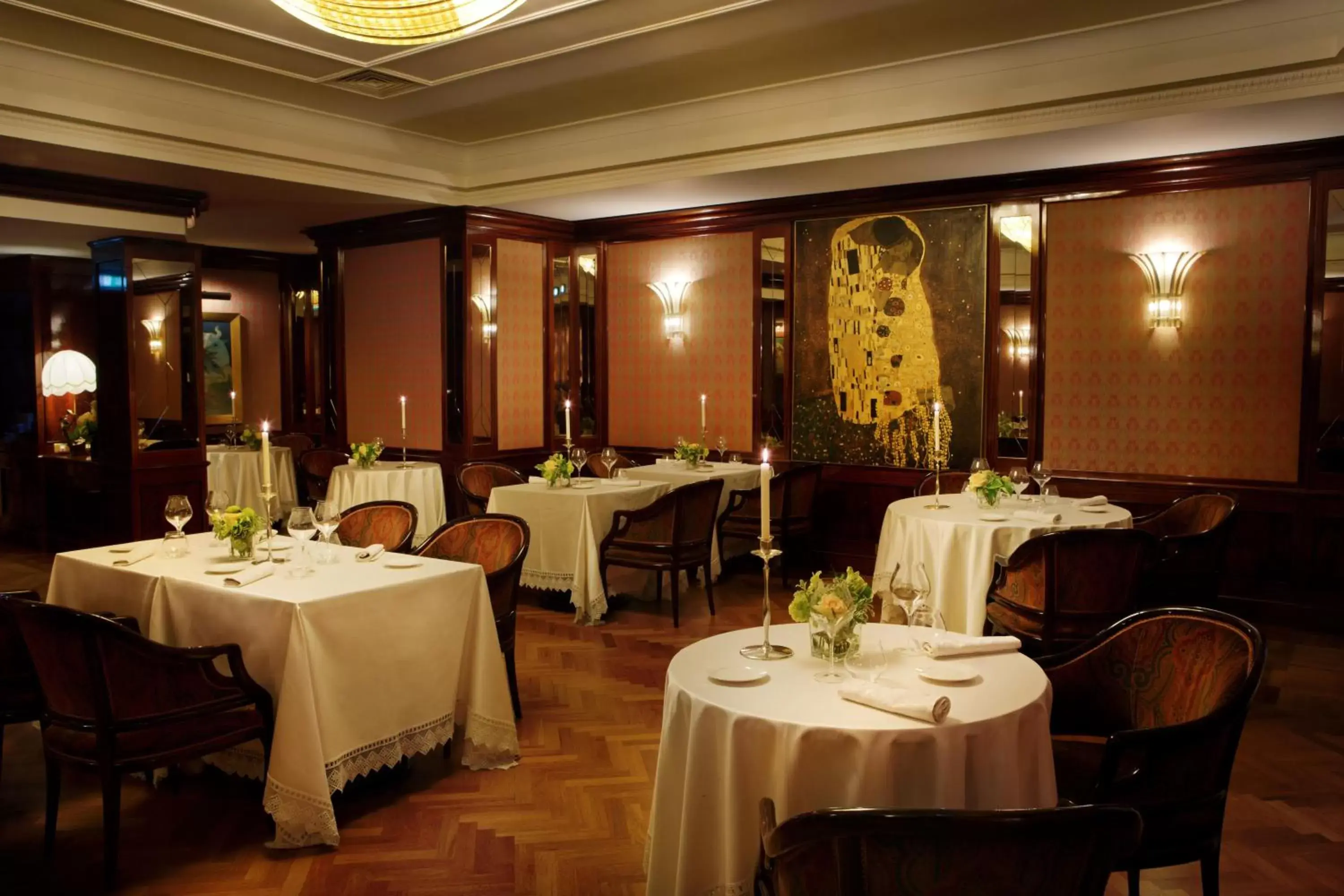 Restaurant/Places to Eat in Starhotels Du Parc