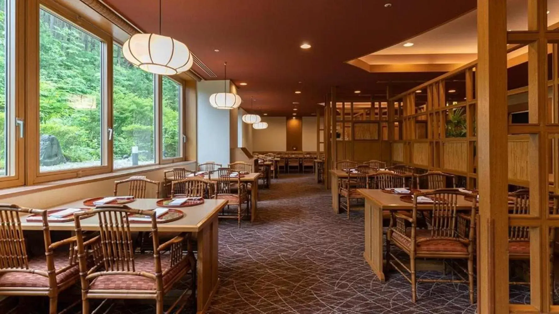 Restaurant/Places to Eat in Hotel Associa Takayama Resort