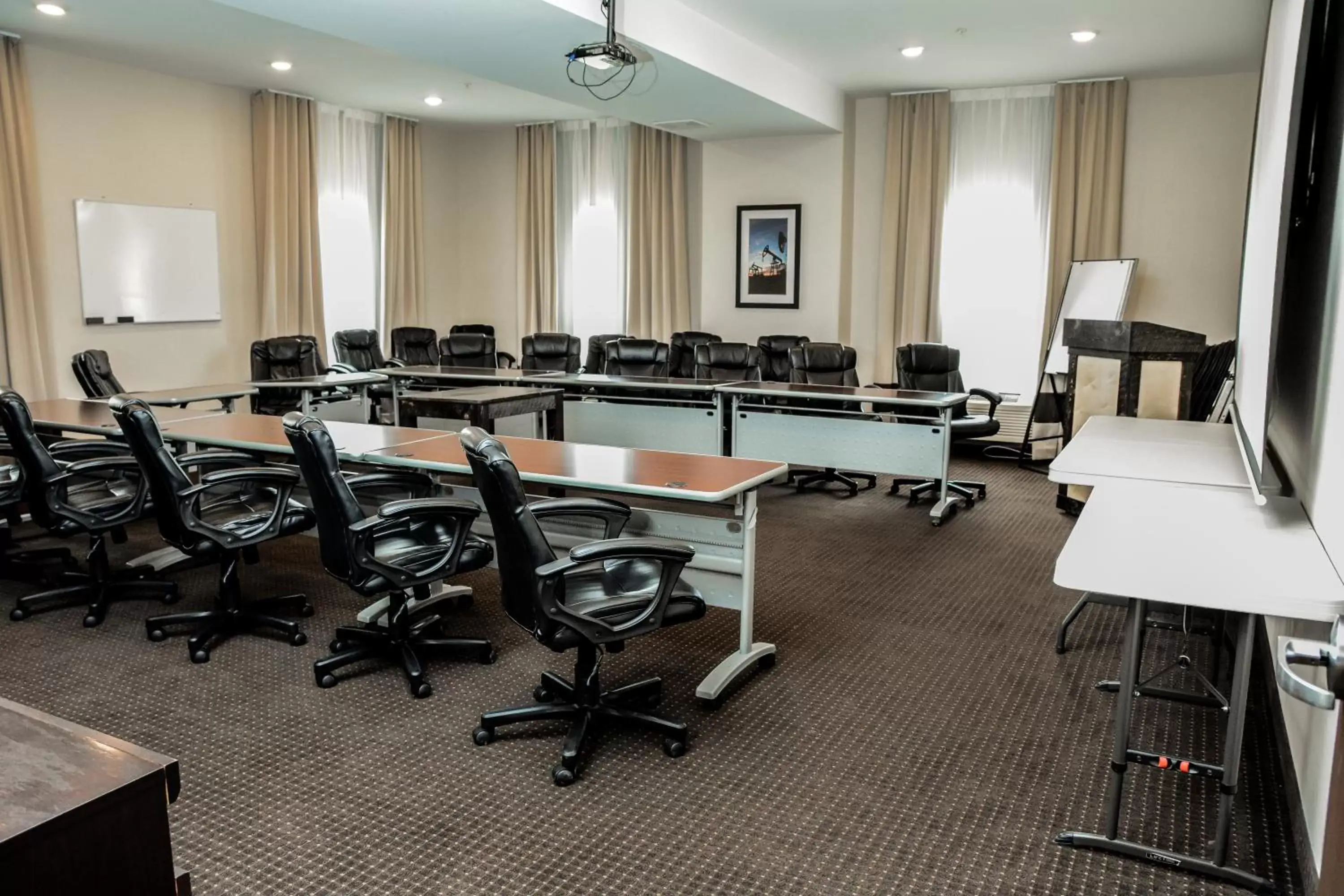 Meeting/conference room, Fitness Center/Facilities in Comfort Inn & Suites
