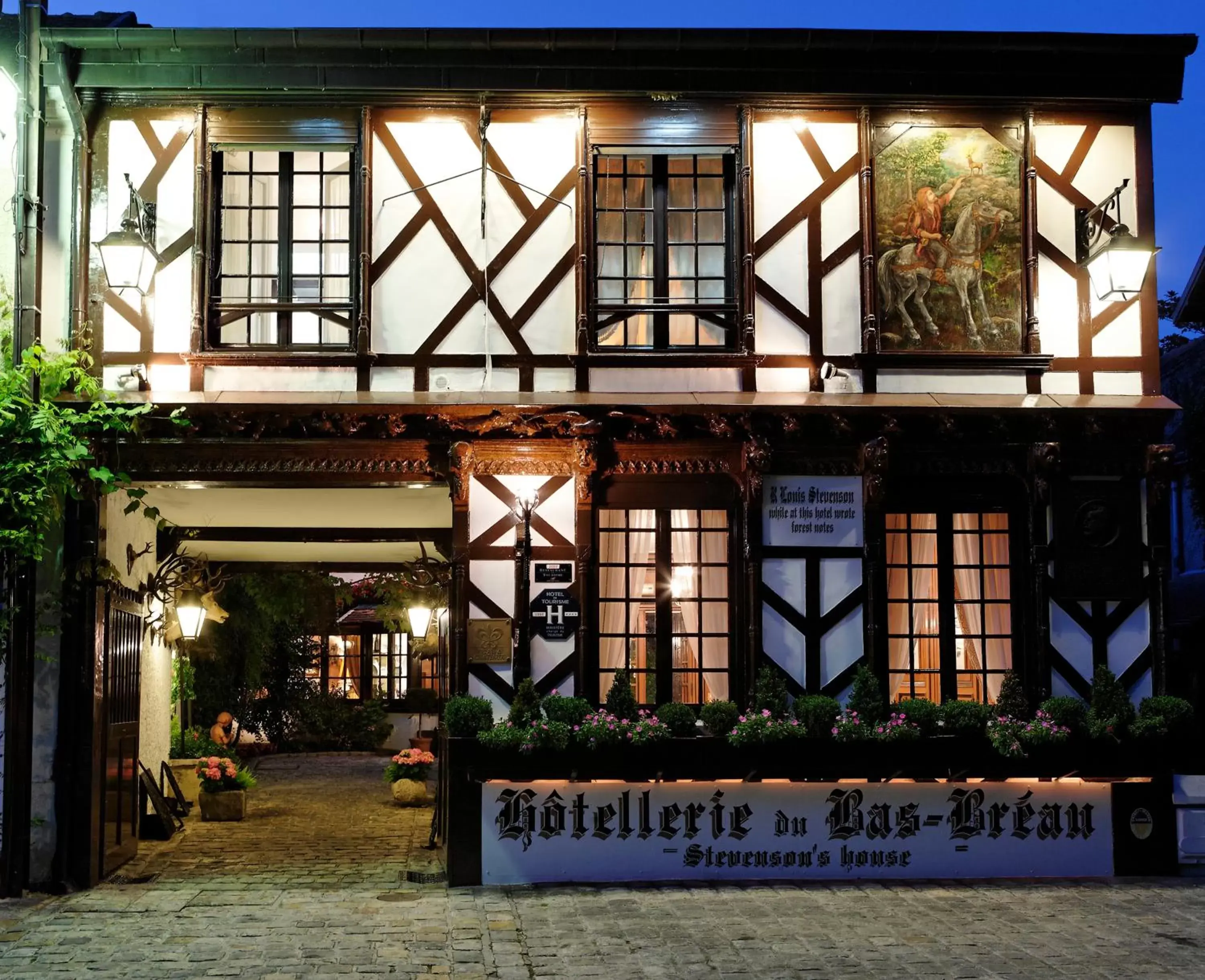 Facade/entrance, Property Building in Hôtellerie Du Bas-Bréau