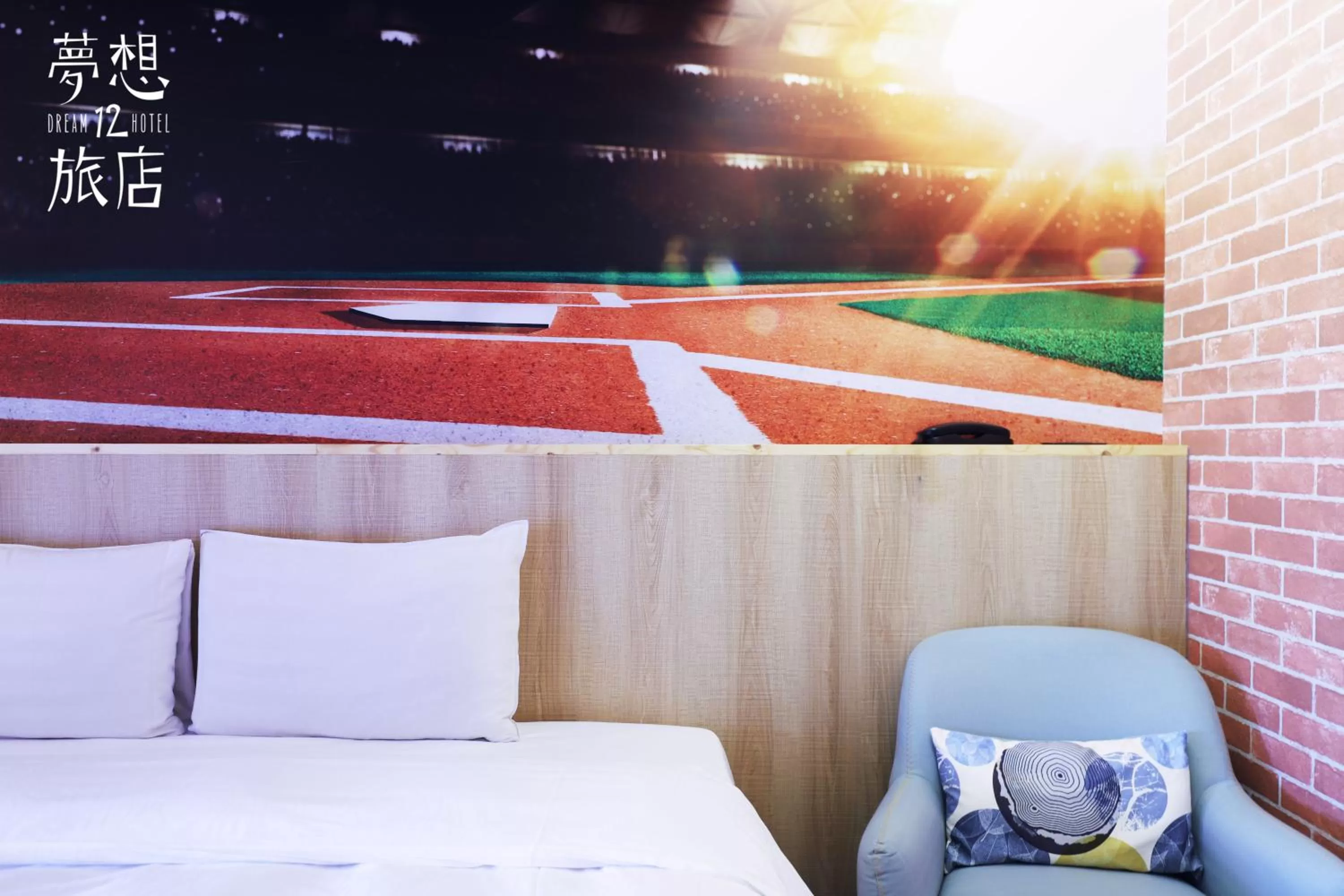 Decorative detail, Bed in Dream 12 Hotel