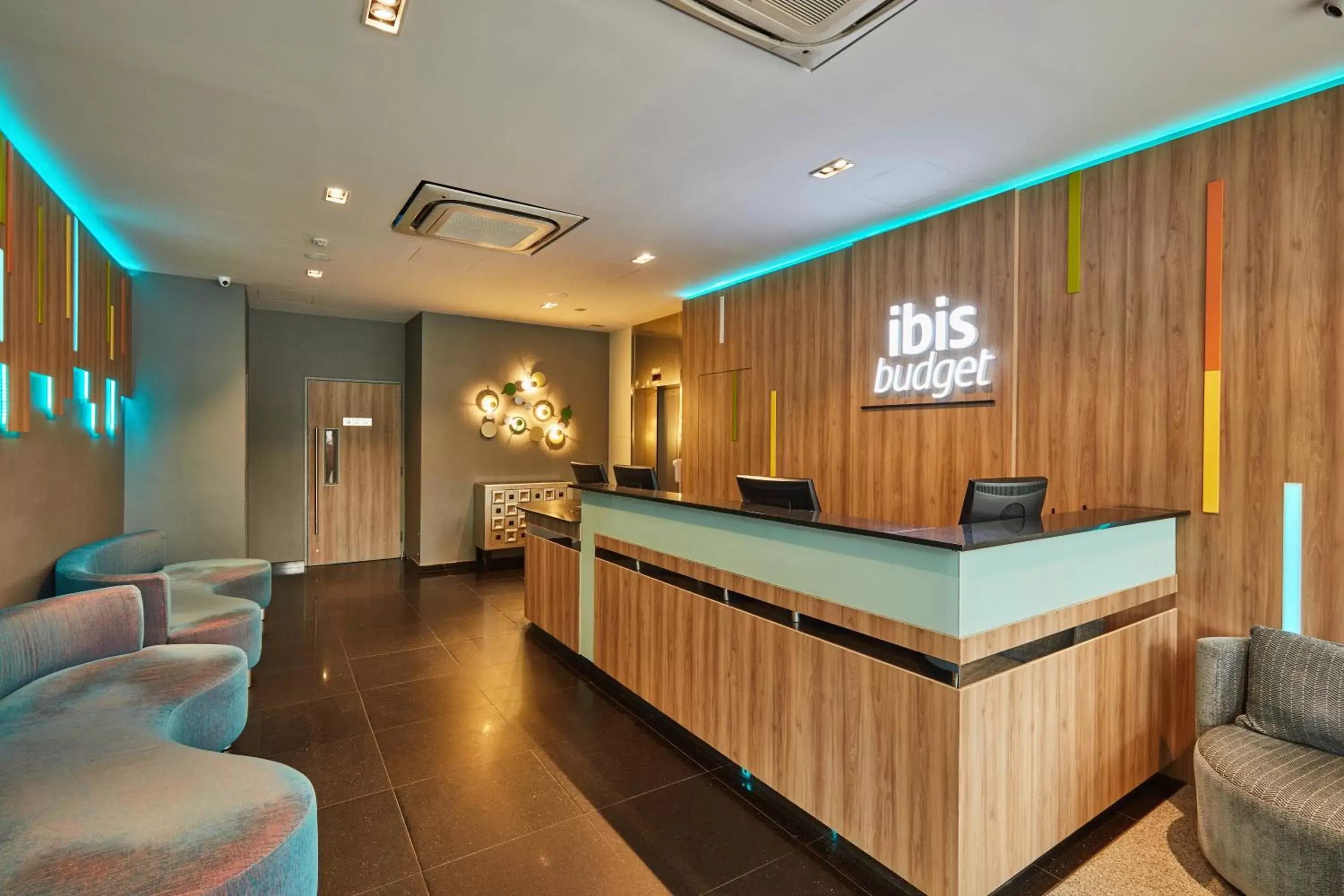 Lobby or reception in ibis budget Singapore Bugis Lobby or reception in ibis budget Singapore Bugis