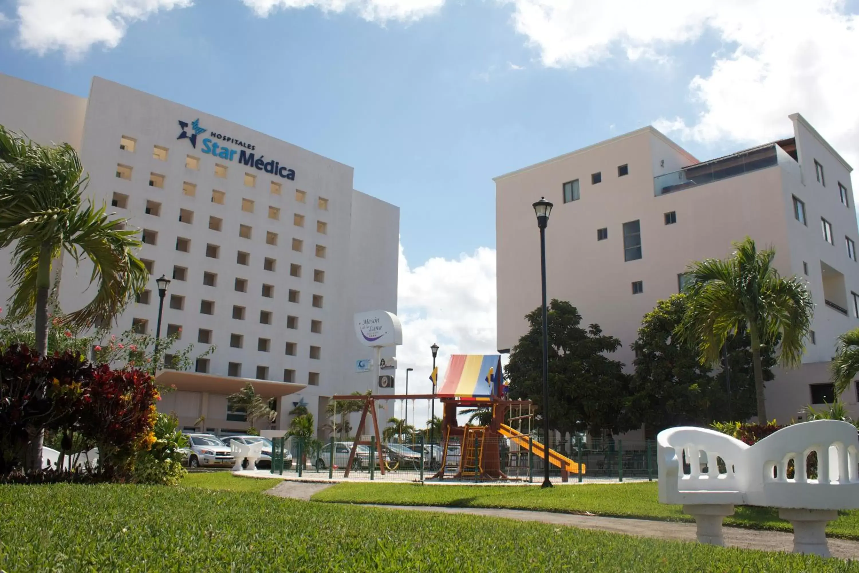 Neighbourhood, Property Building in Mesón de la Luna Hotel & Spa