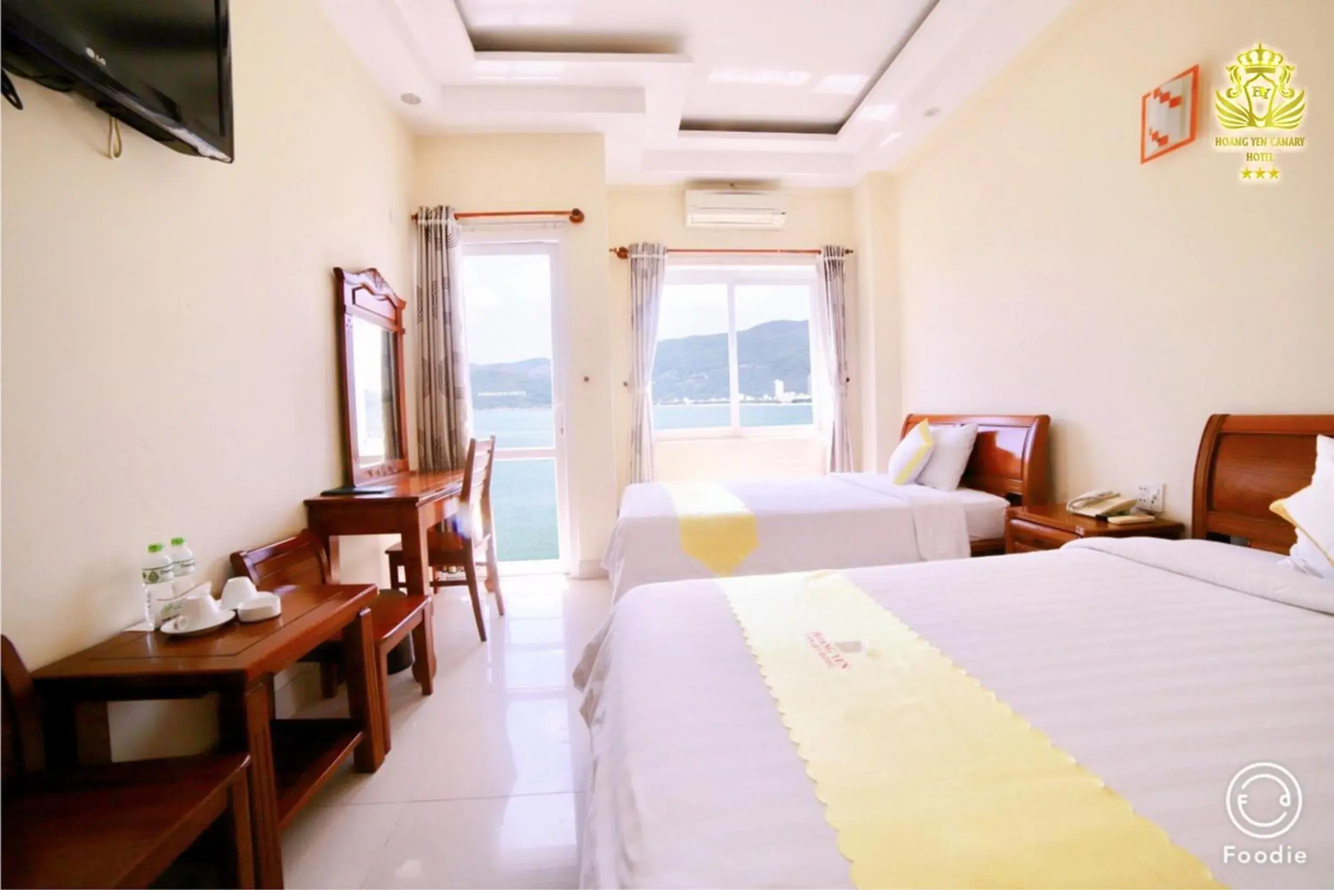 Hoang Yen Canary Hotel