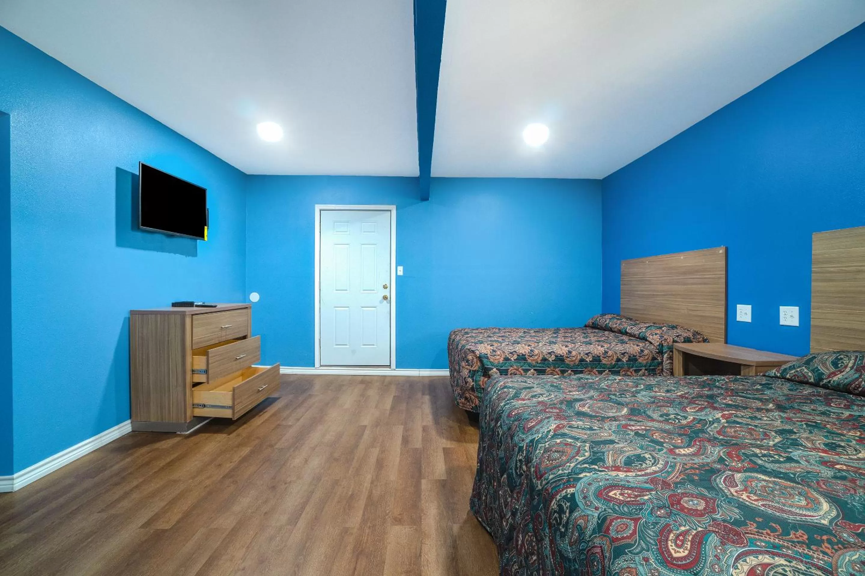 Bedroom, Bed in Plaza Motel Corpus Christi by OYO