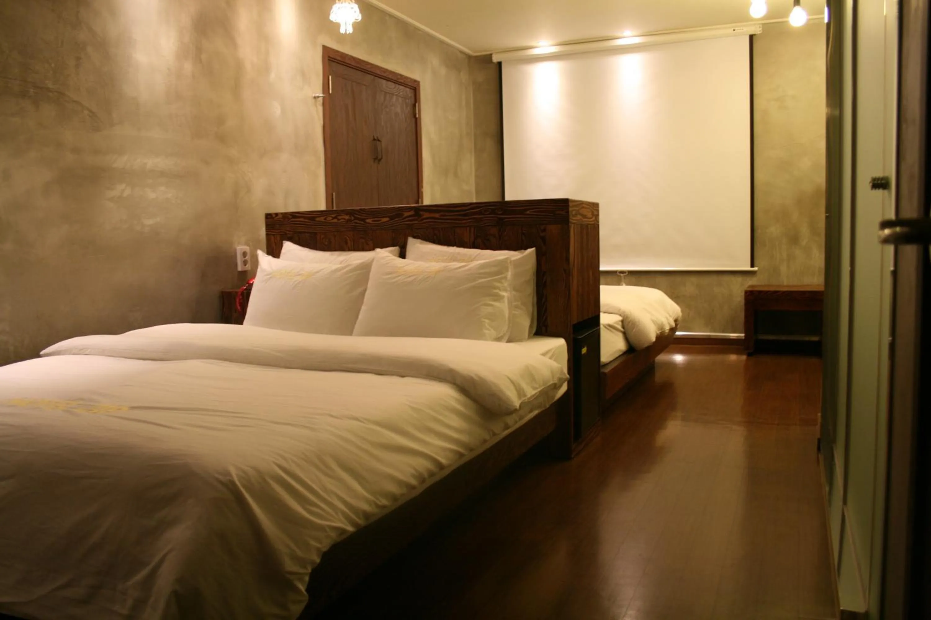 Photo of the whole room, Bed in ZIP Hotel